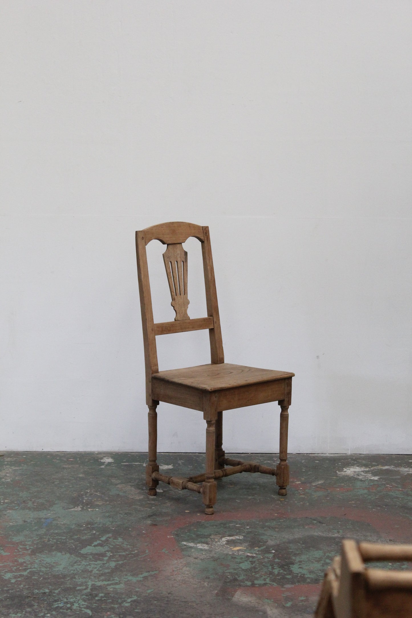 #1056 chair