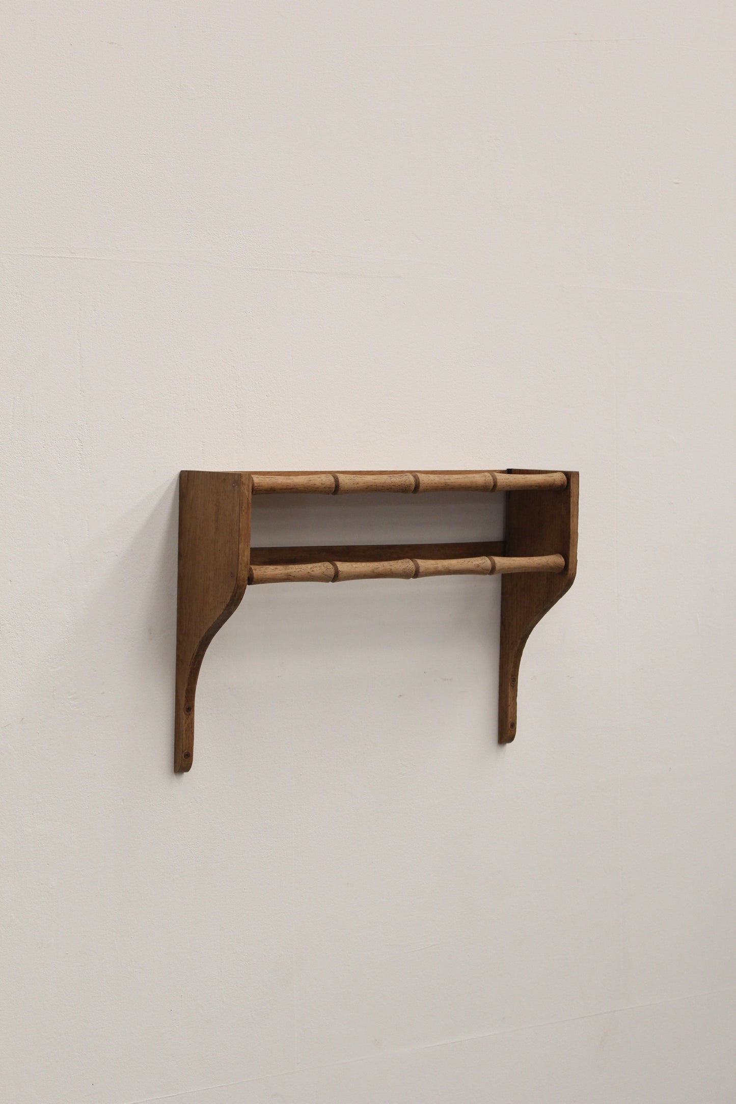#1320 shelf