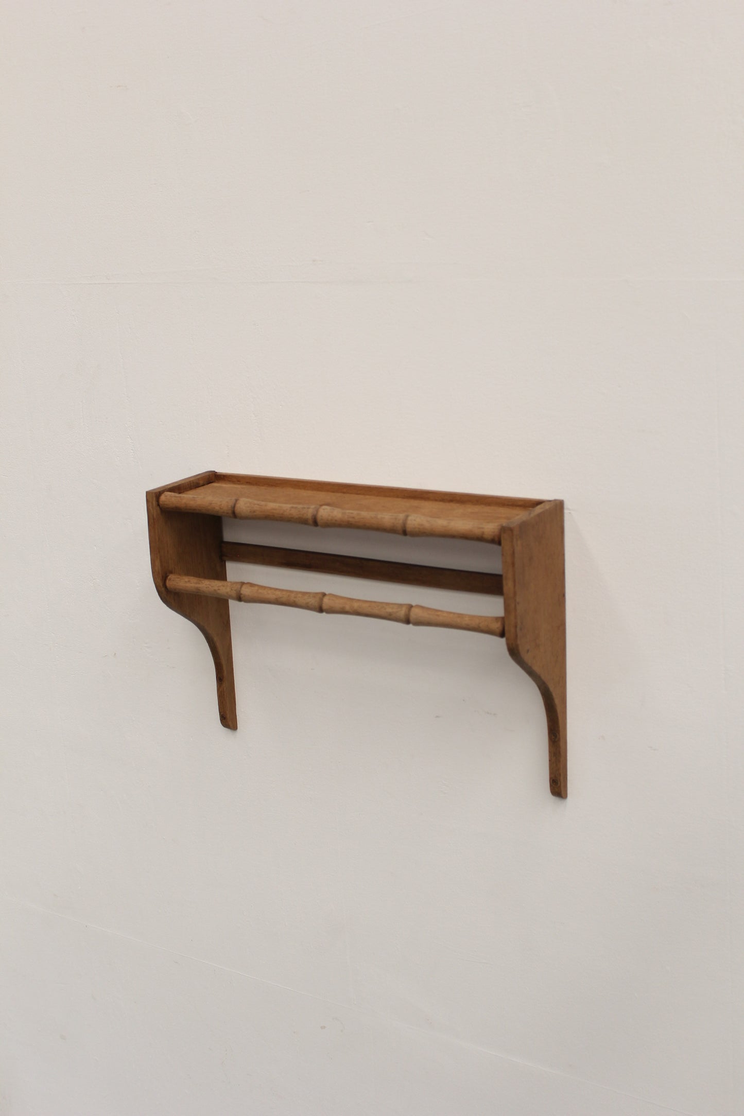 #1320 shelf