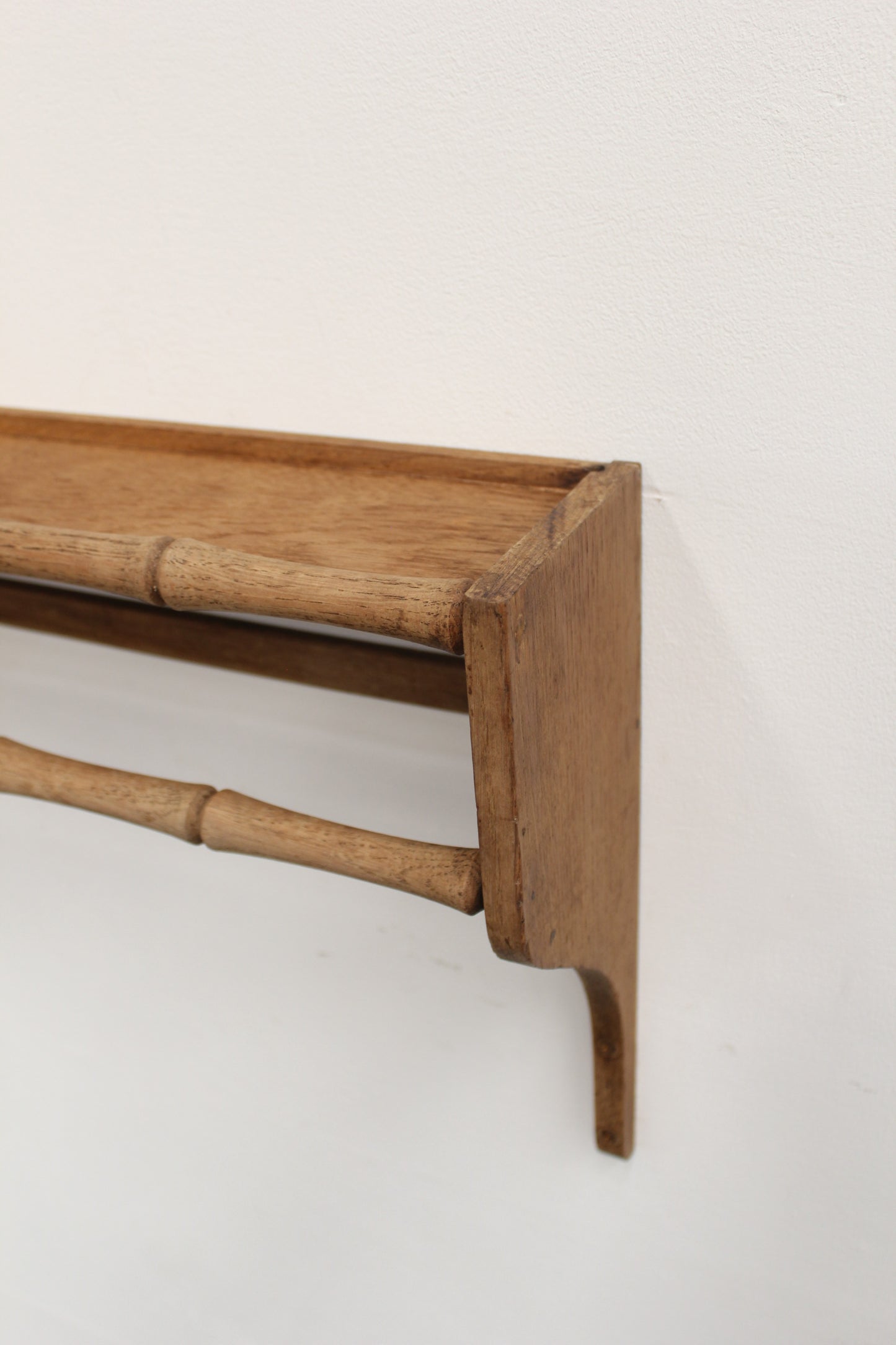 #1320 shelf