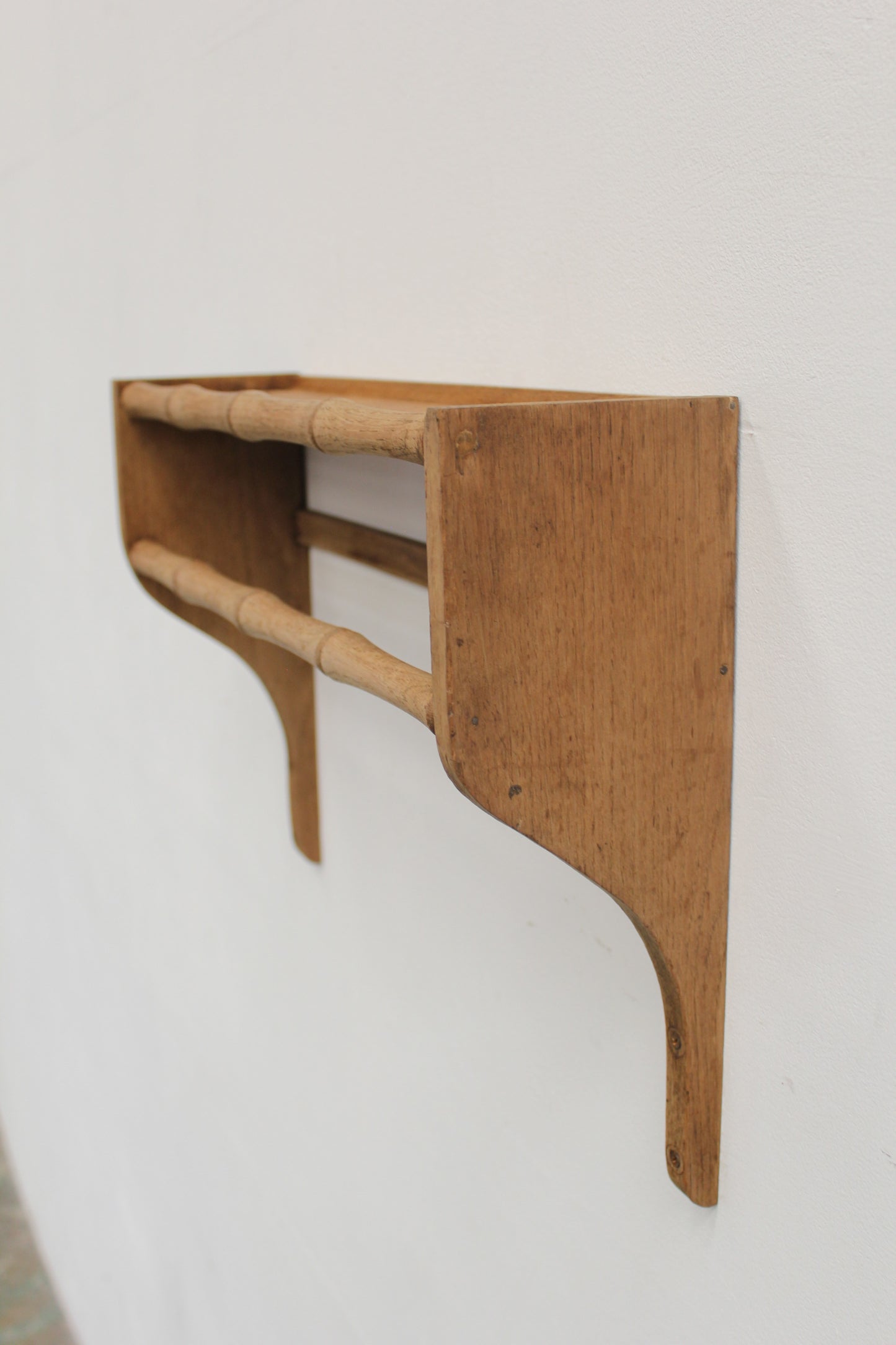 #1320 shelf