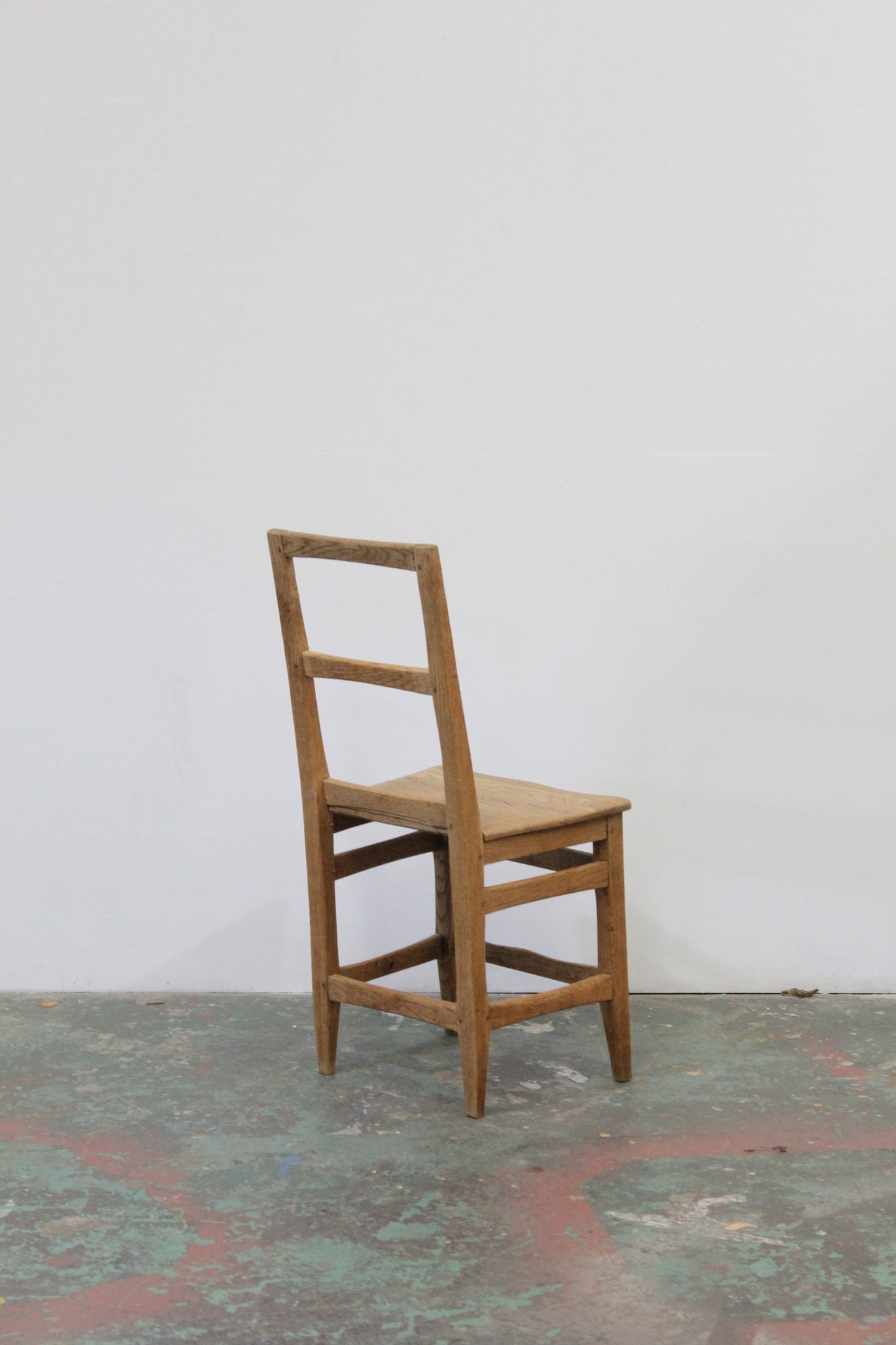 #1051 chair