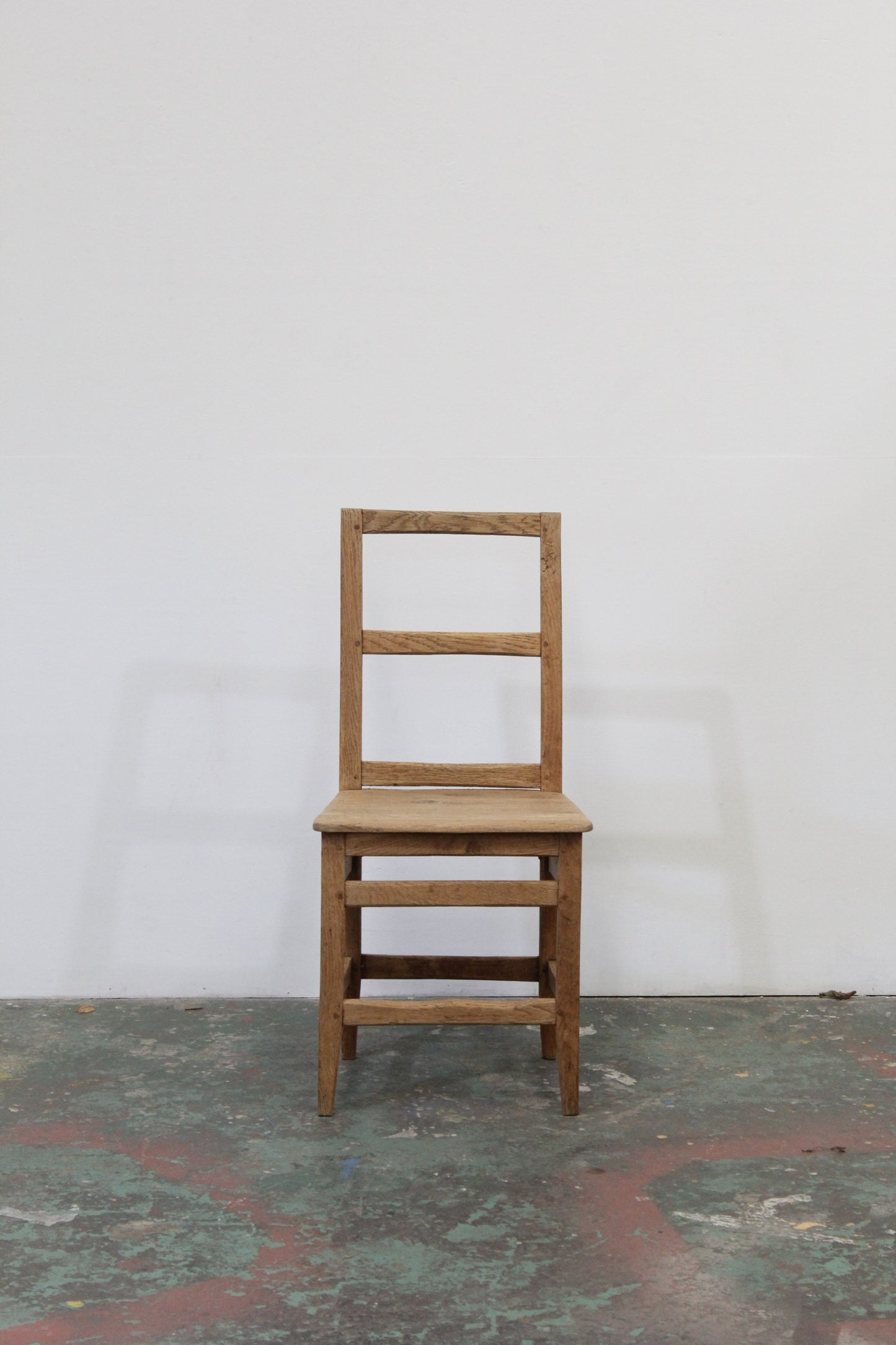 #1051 chair