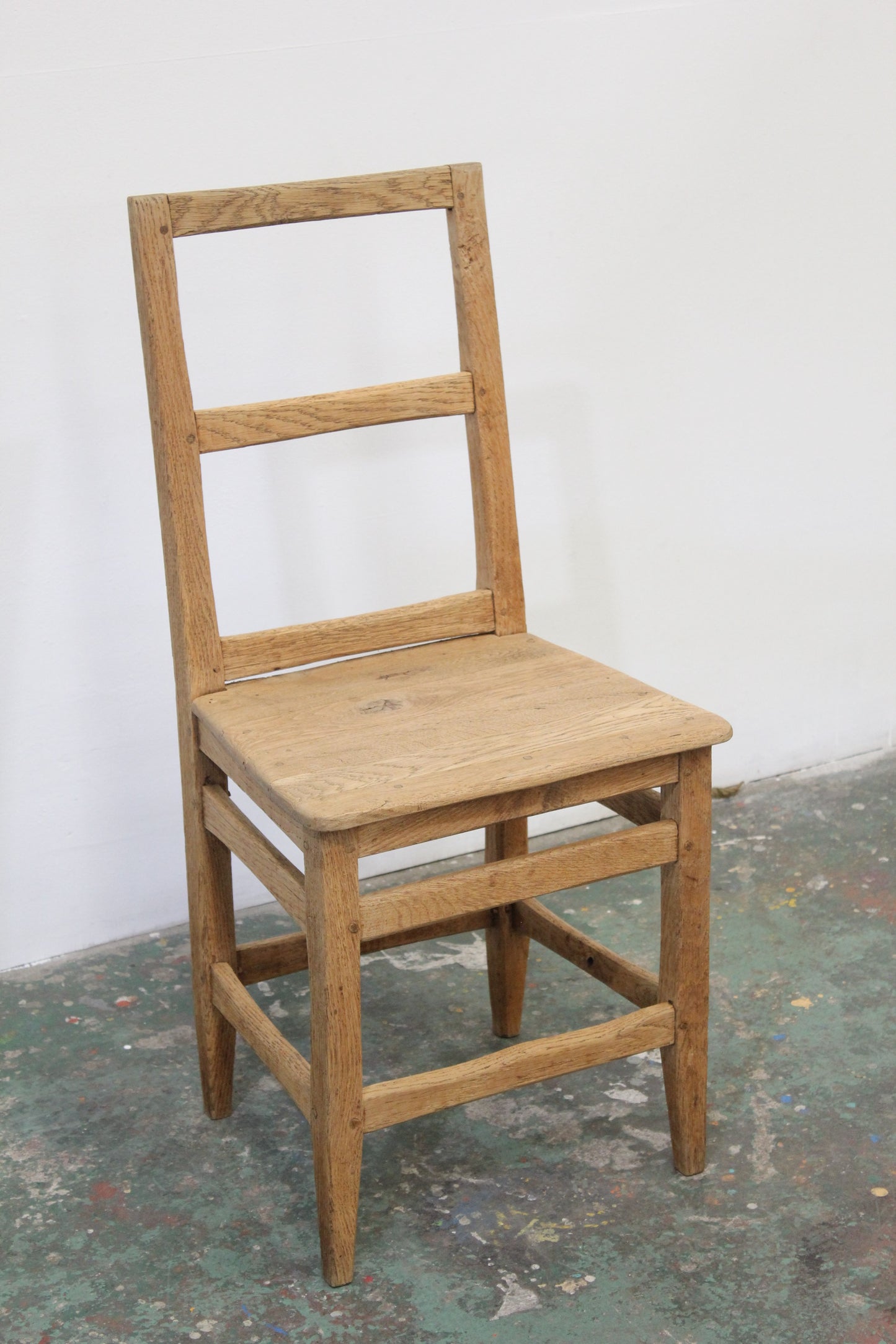 #1051 chair