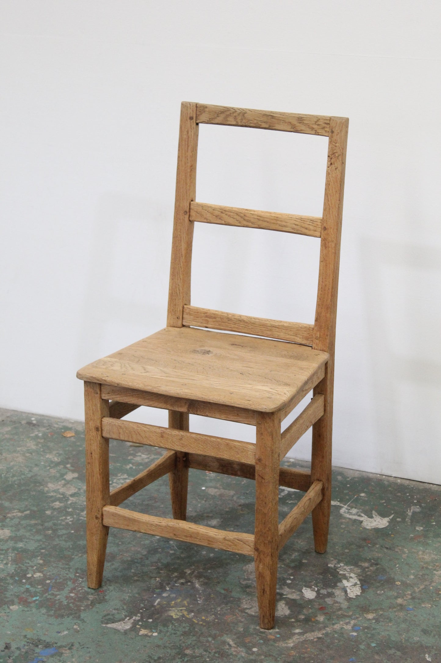#1051 chair