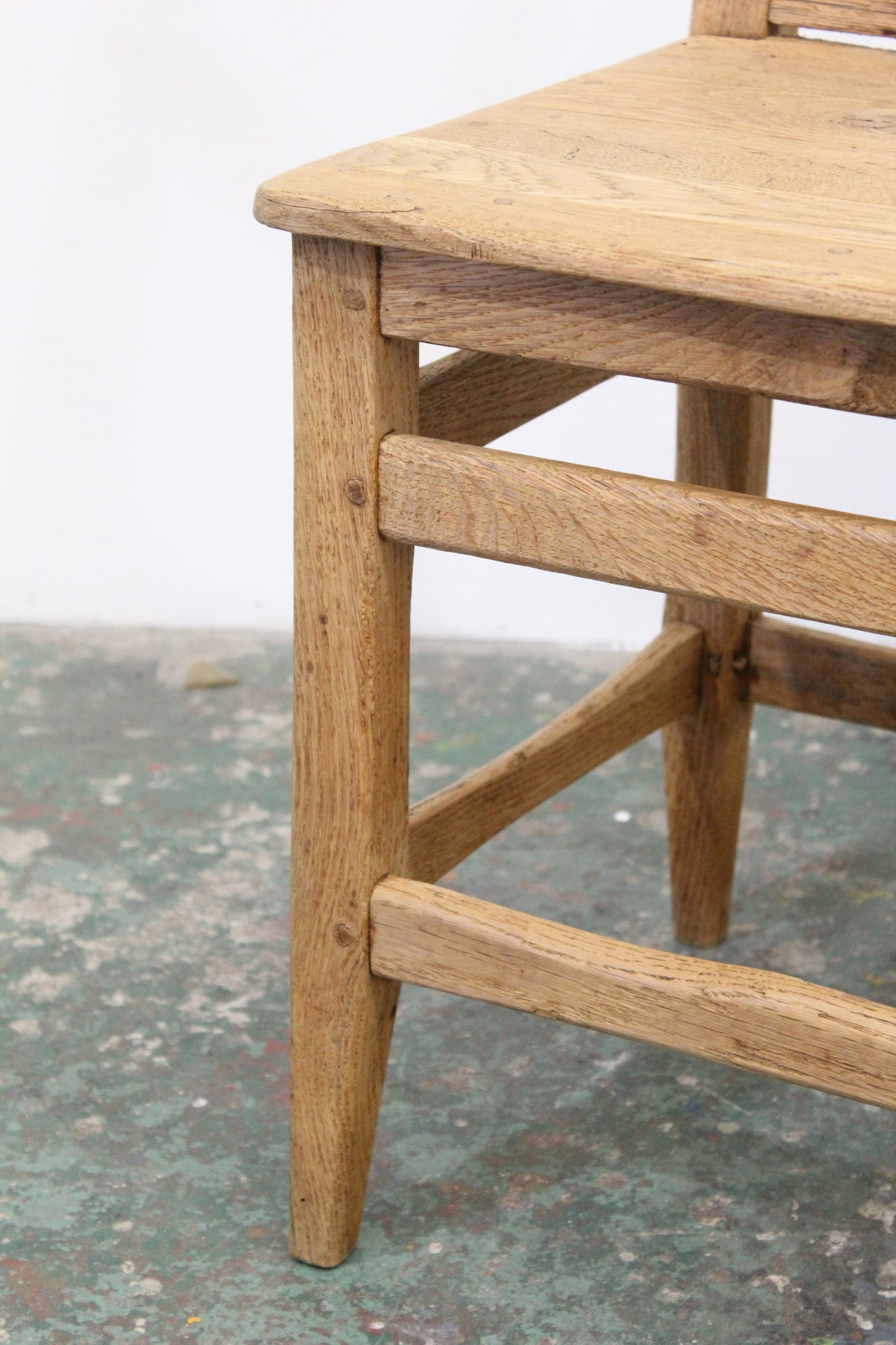 #1051 chair