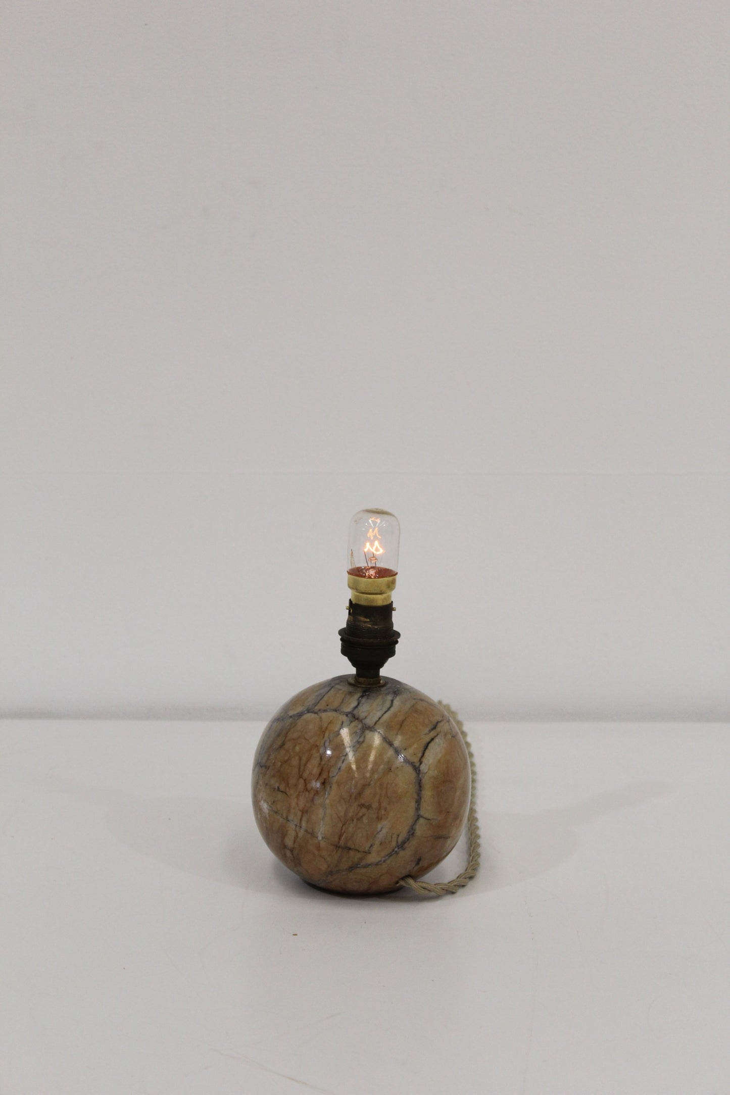 #1066 lamp