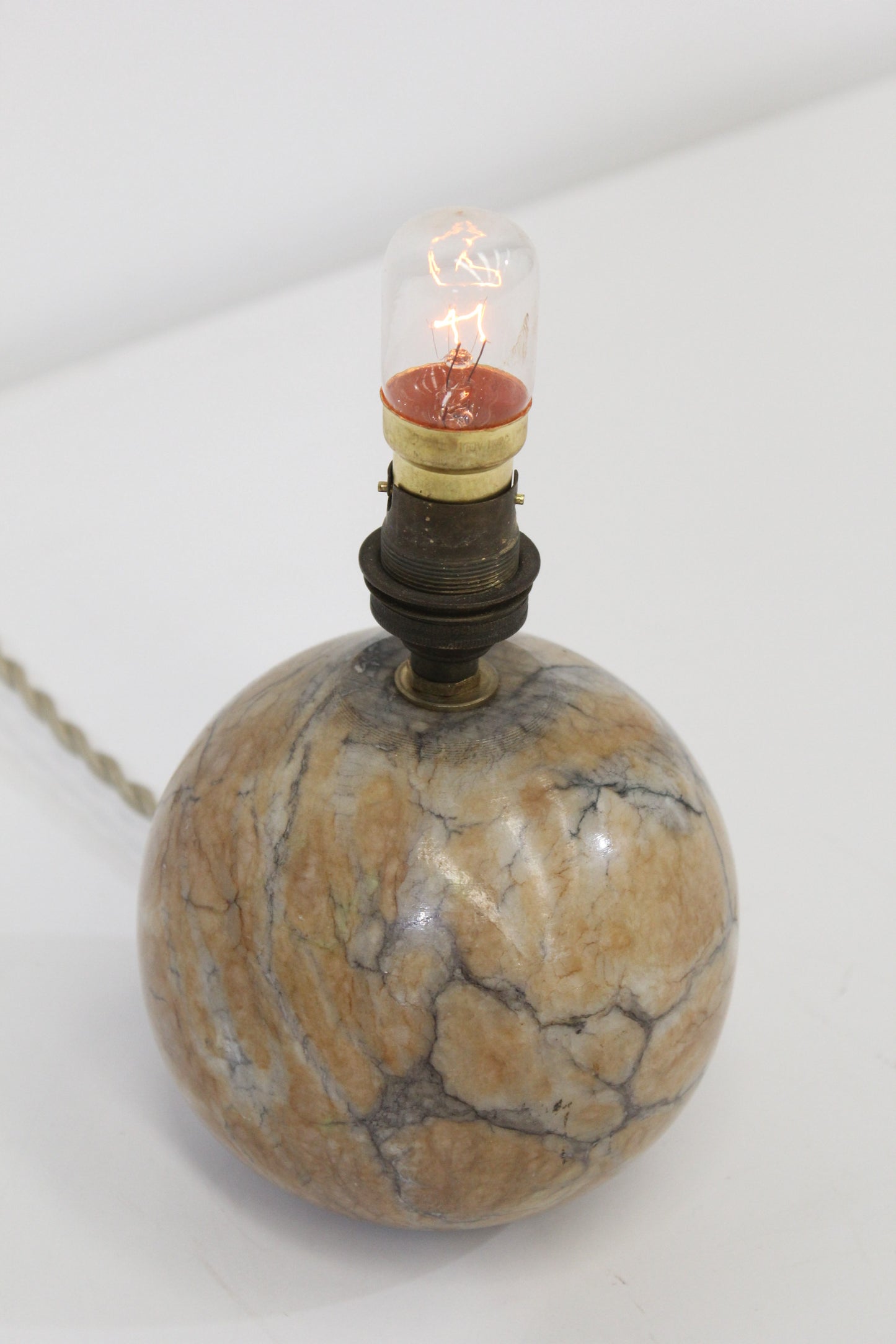#1066 lamp