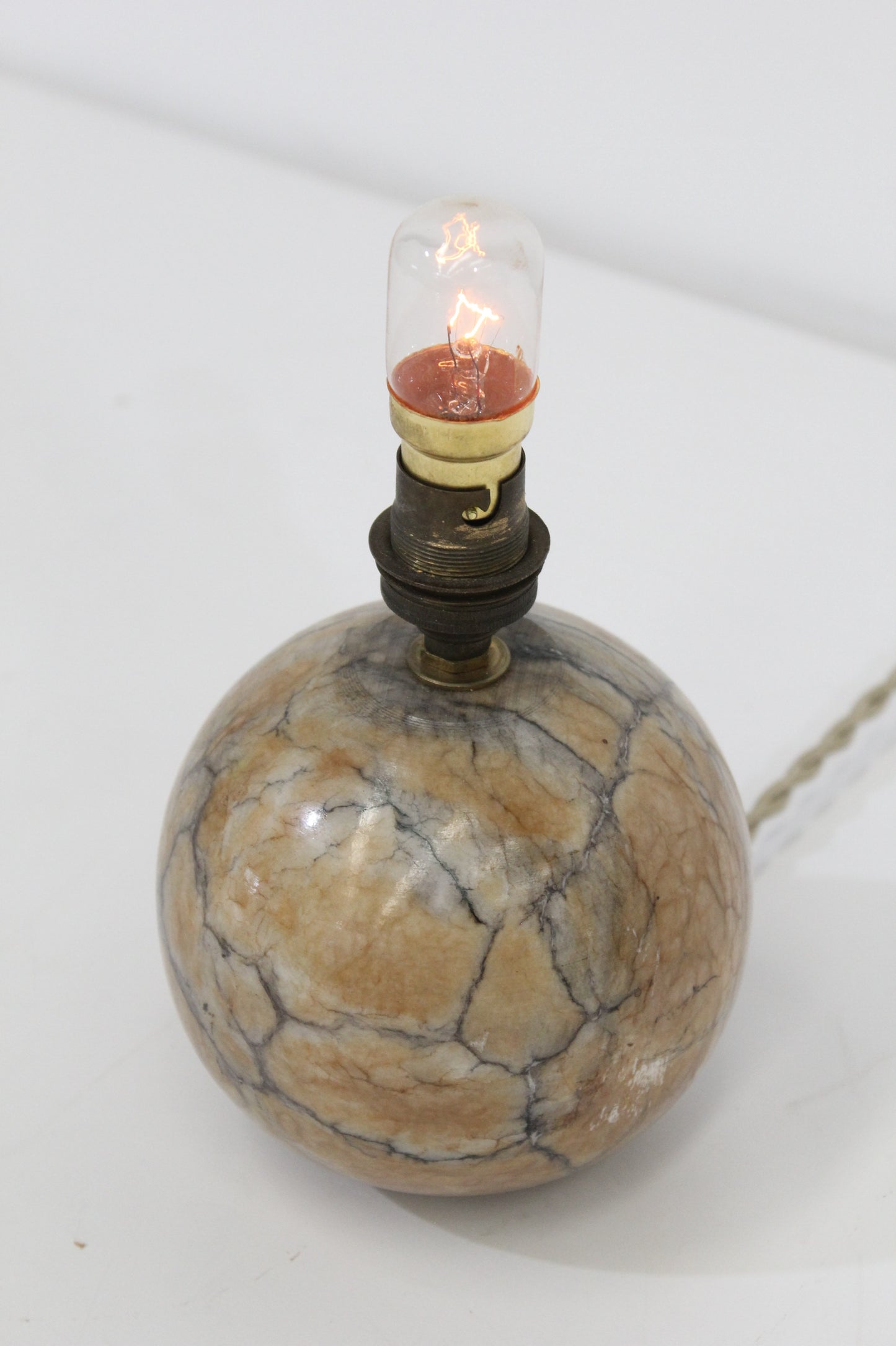 #1066 lamp