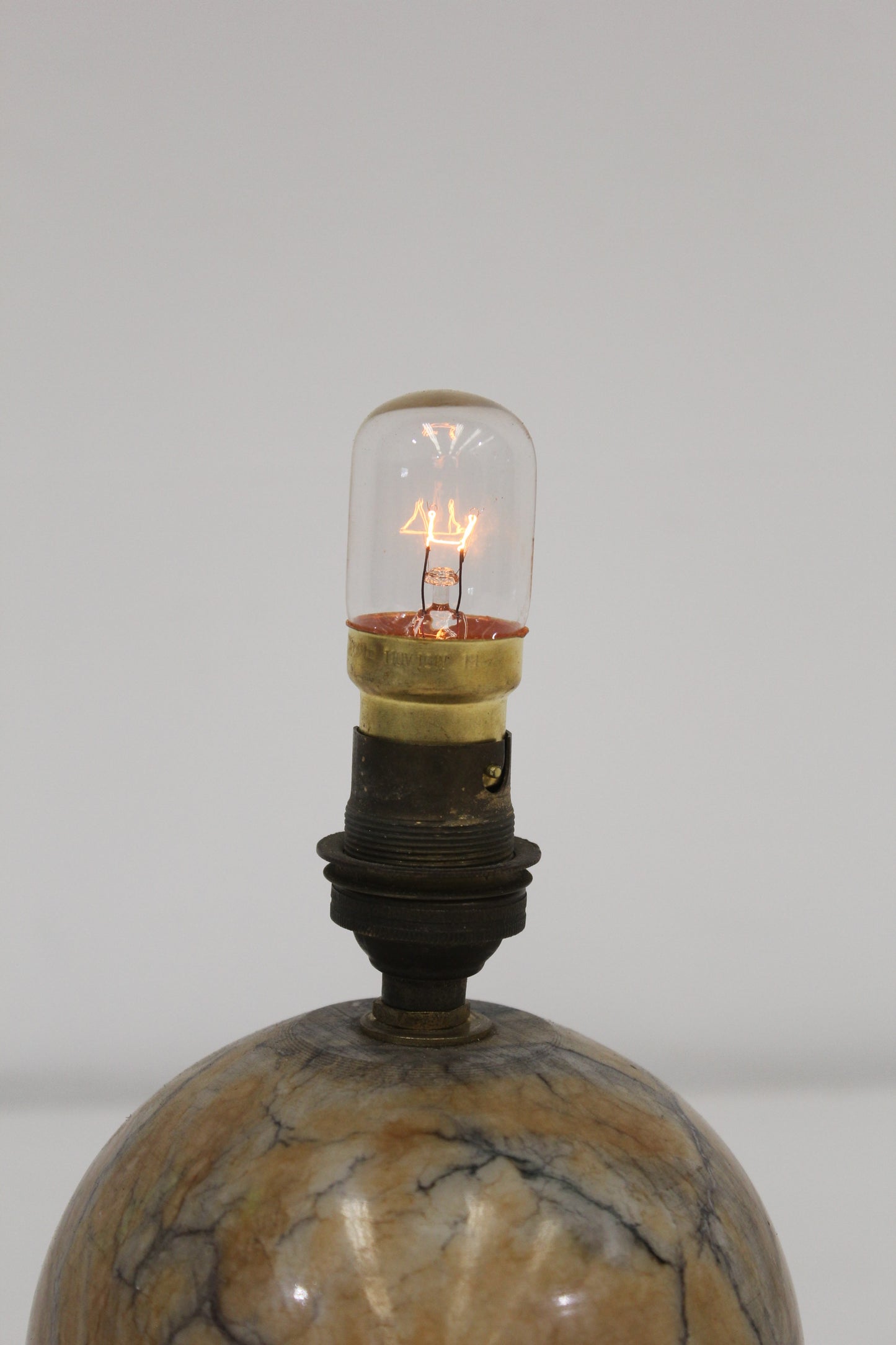 #1066 lamp
