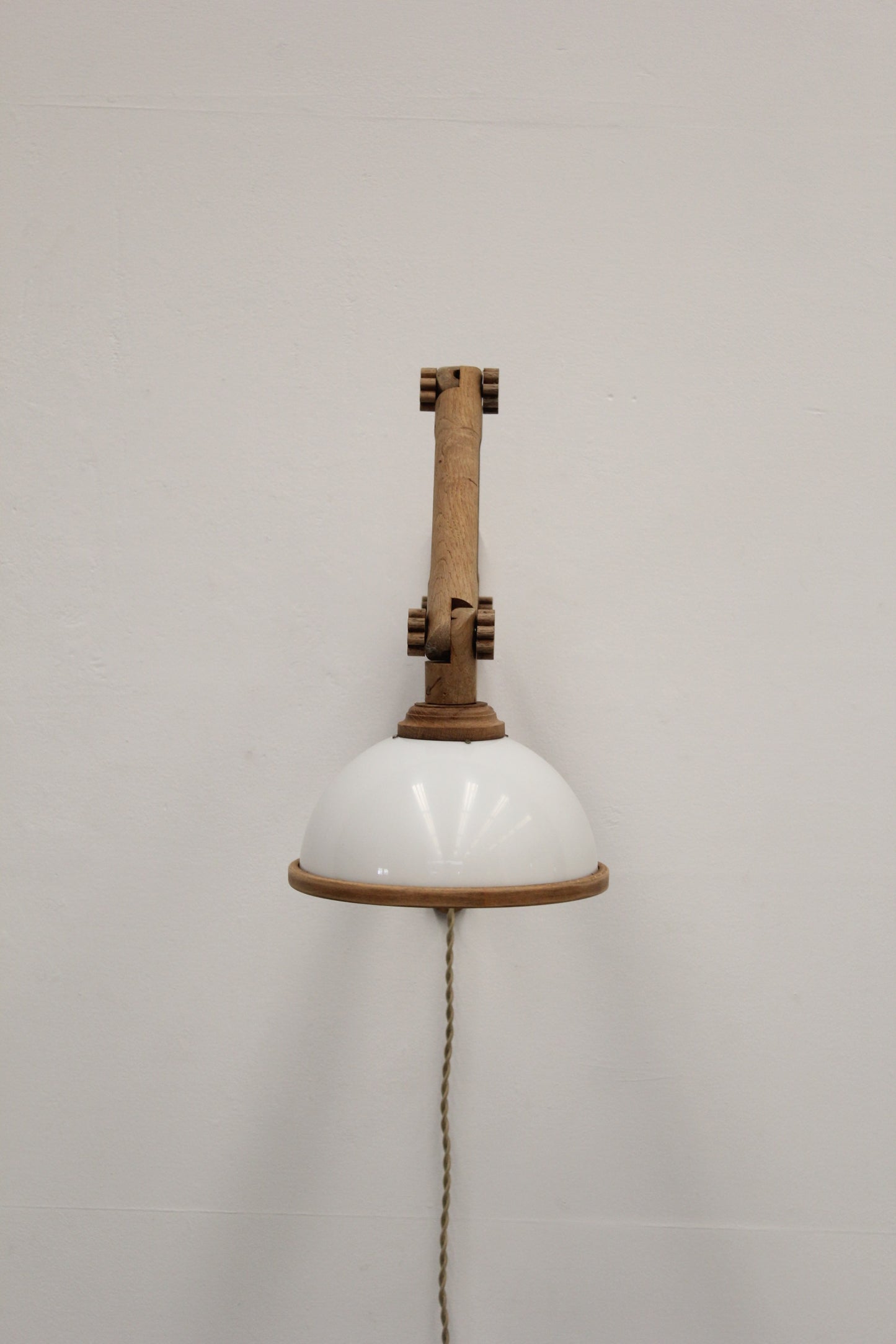 #1088 wall lamp