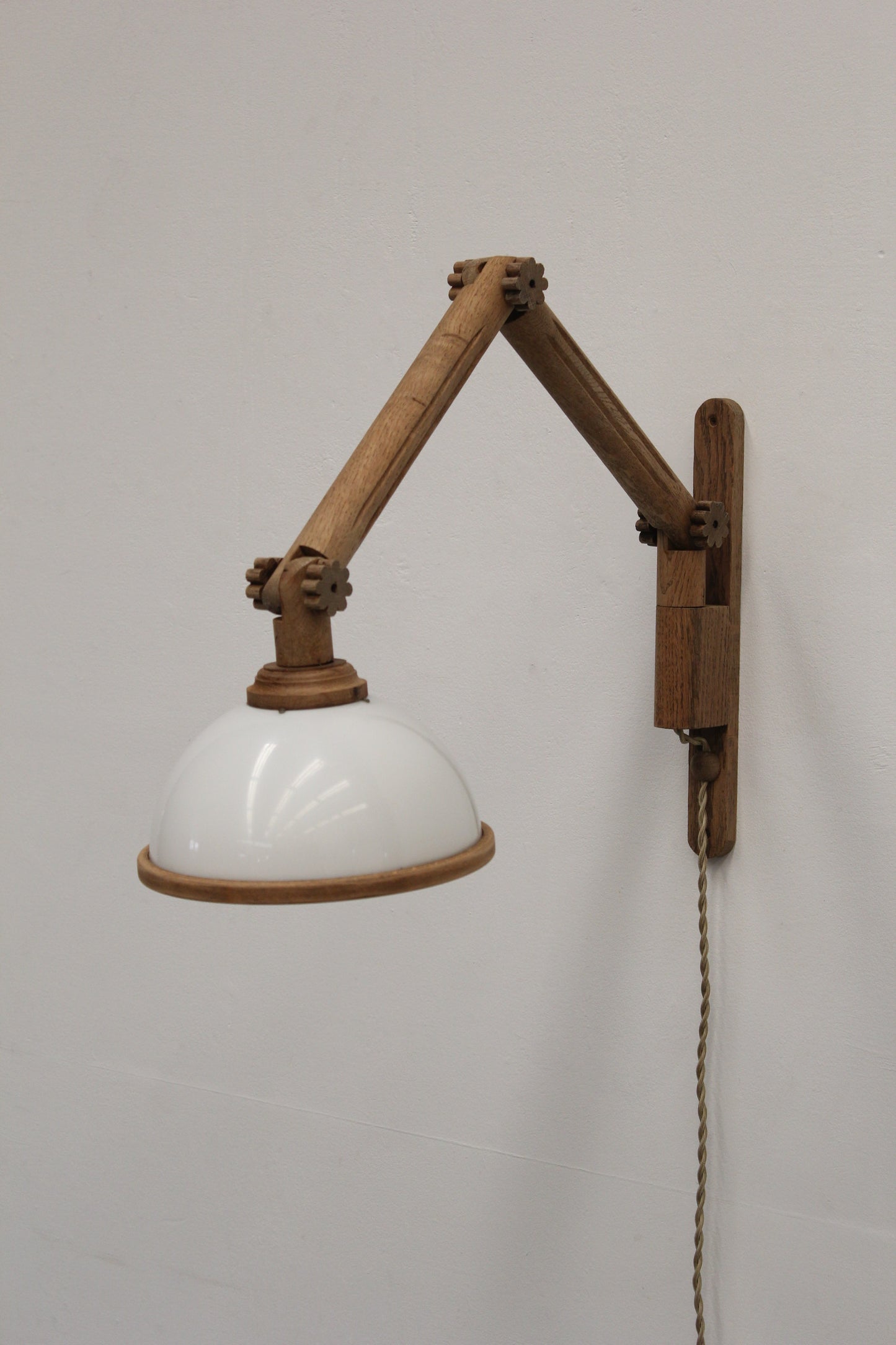 #1088 wall lamp