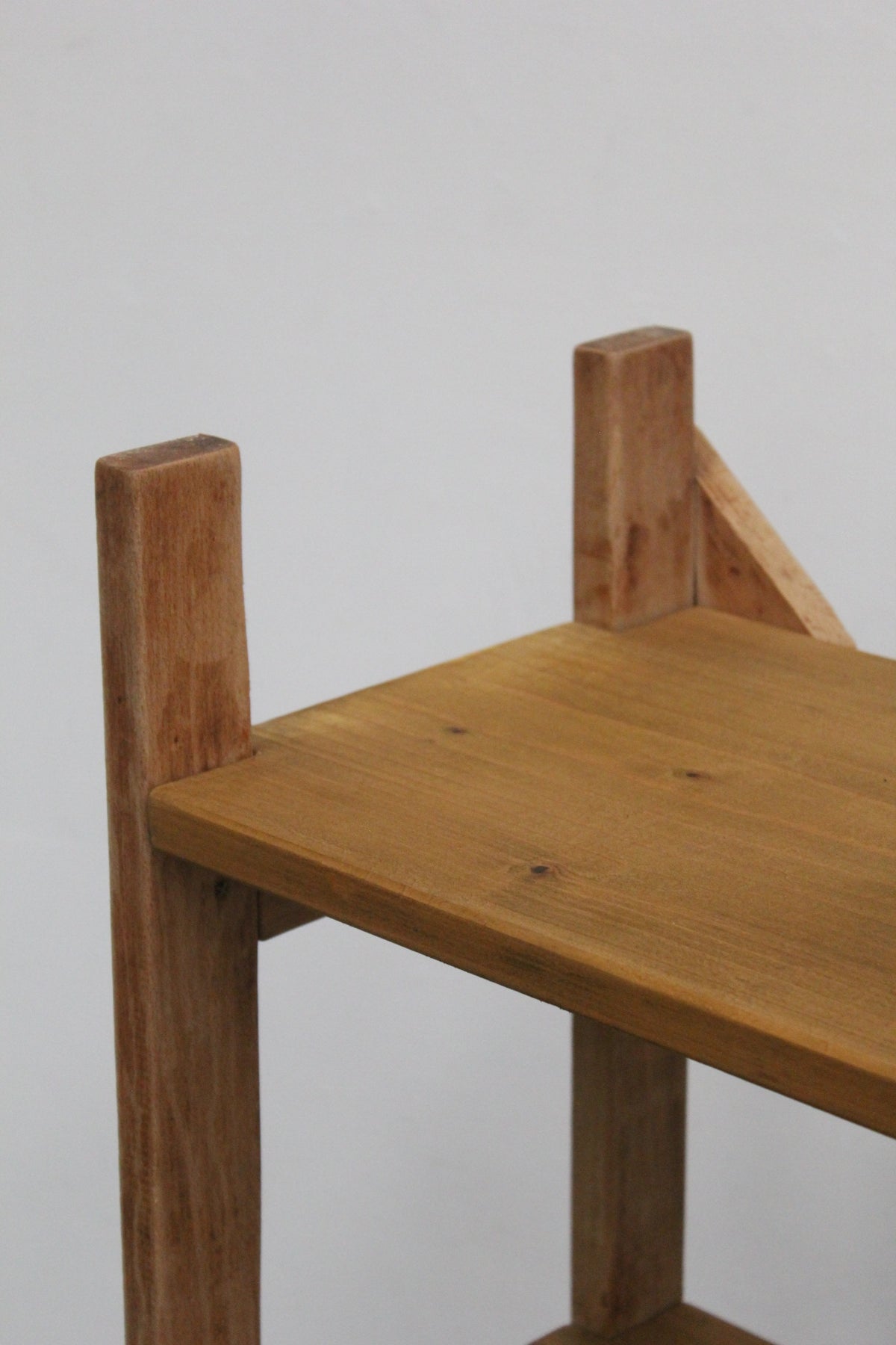 #1314 wooden rack