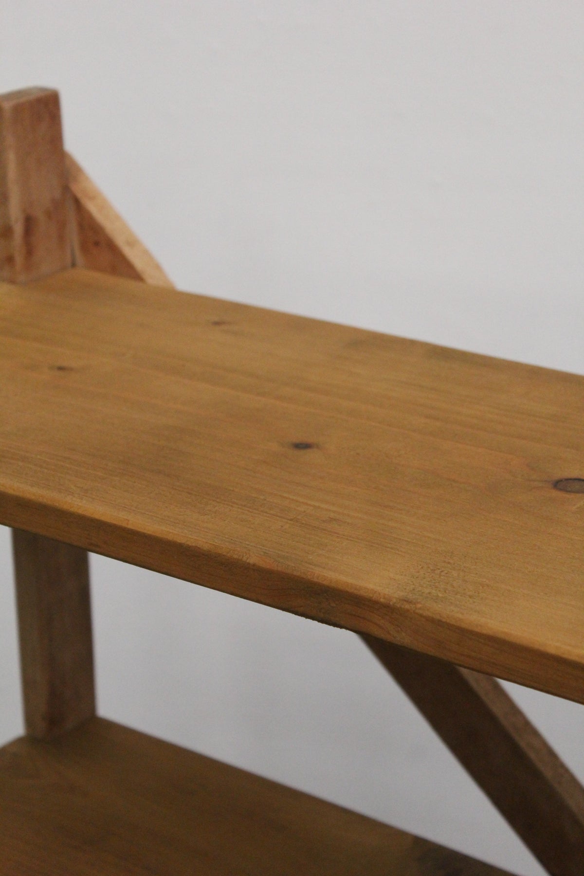 #1314 wooden rack