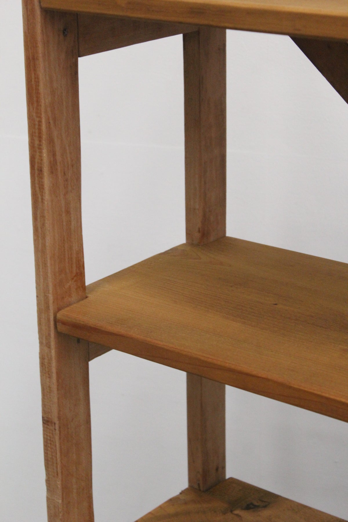 #1314 wooden rack