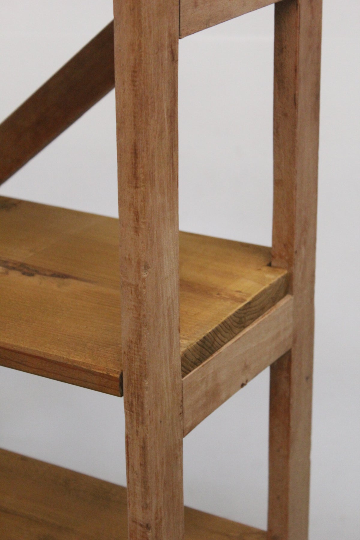 #1314 wooden rack