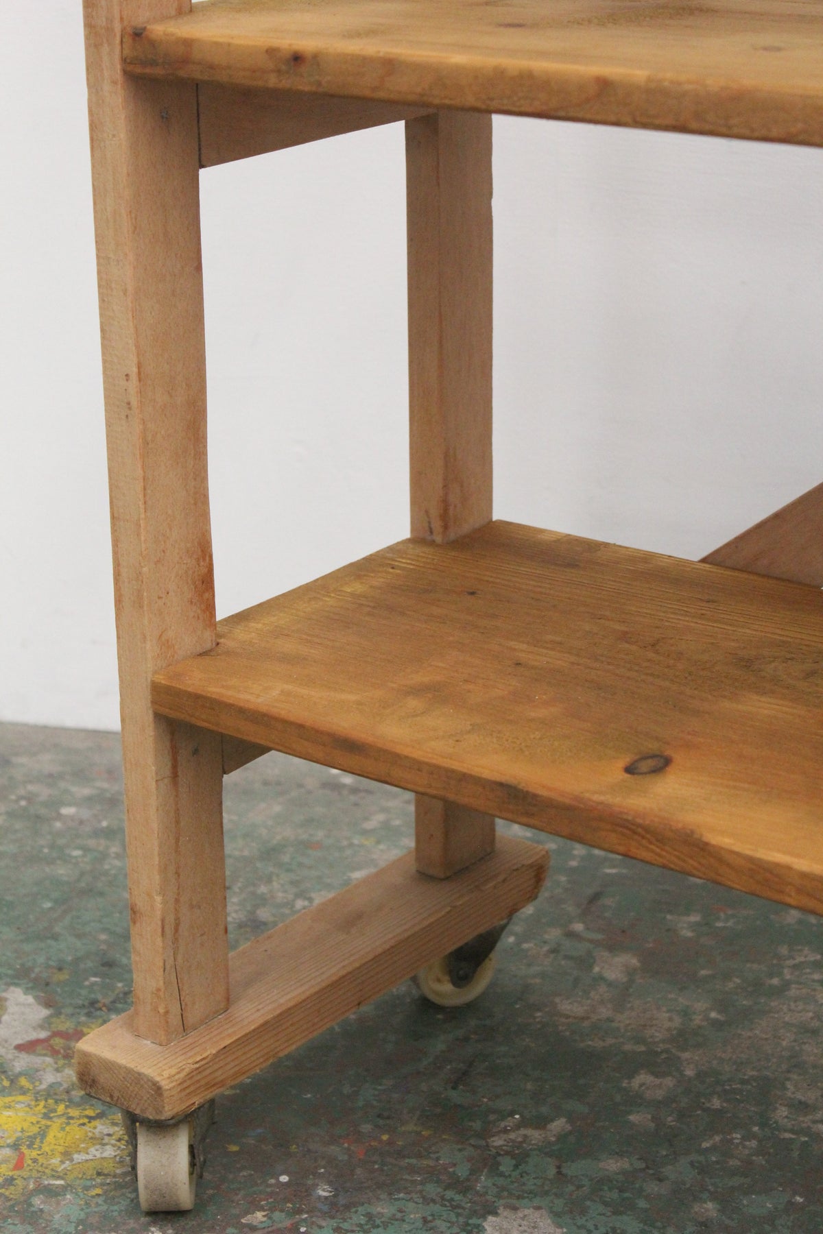 #1314 wooden rack