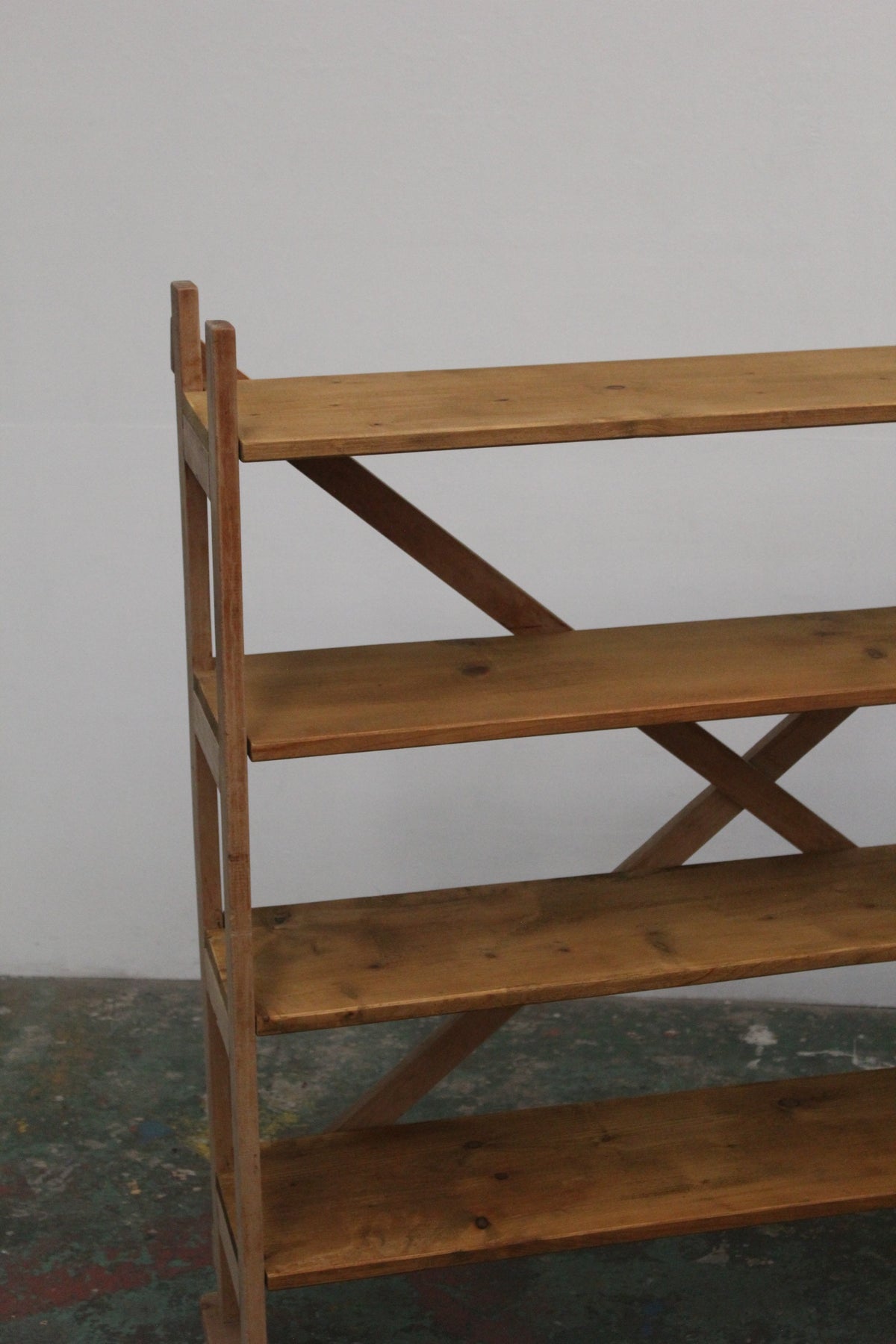 #1314 wooden rack