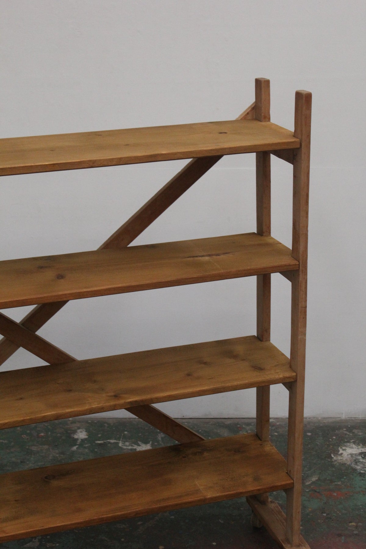 #1314 wooden rack