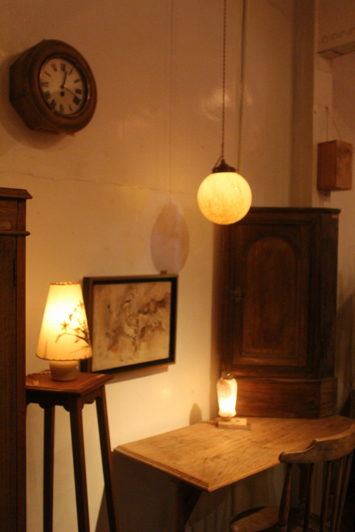 #9625 corner cabinet