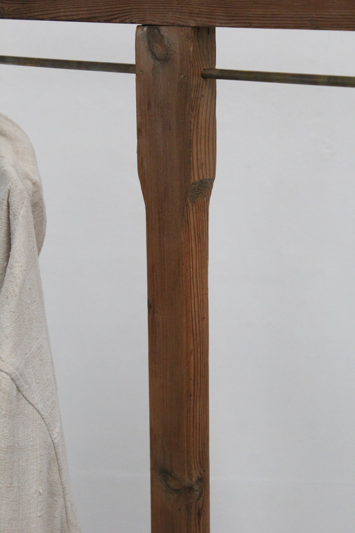#1023 coat stand