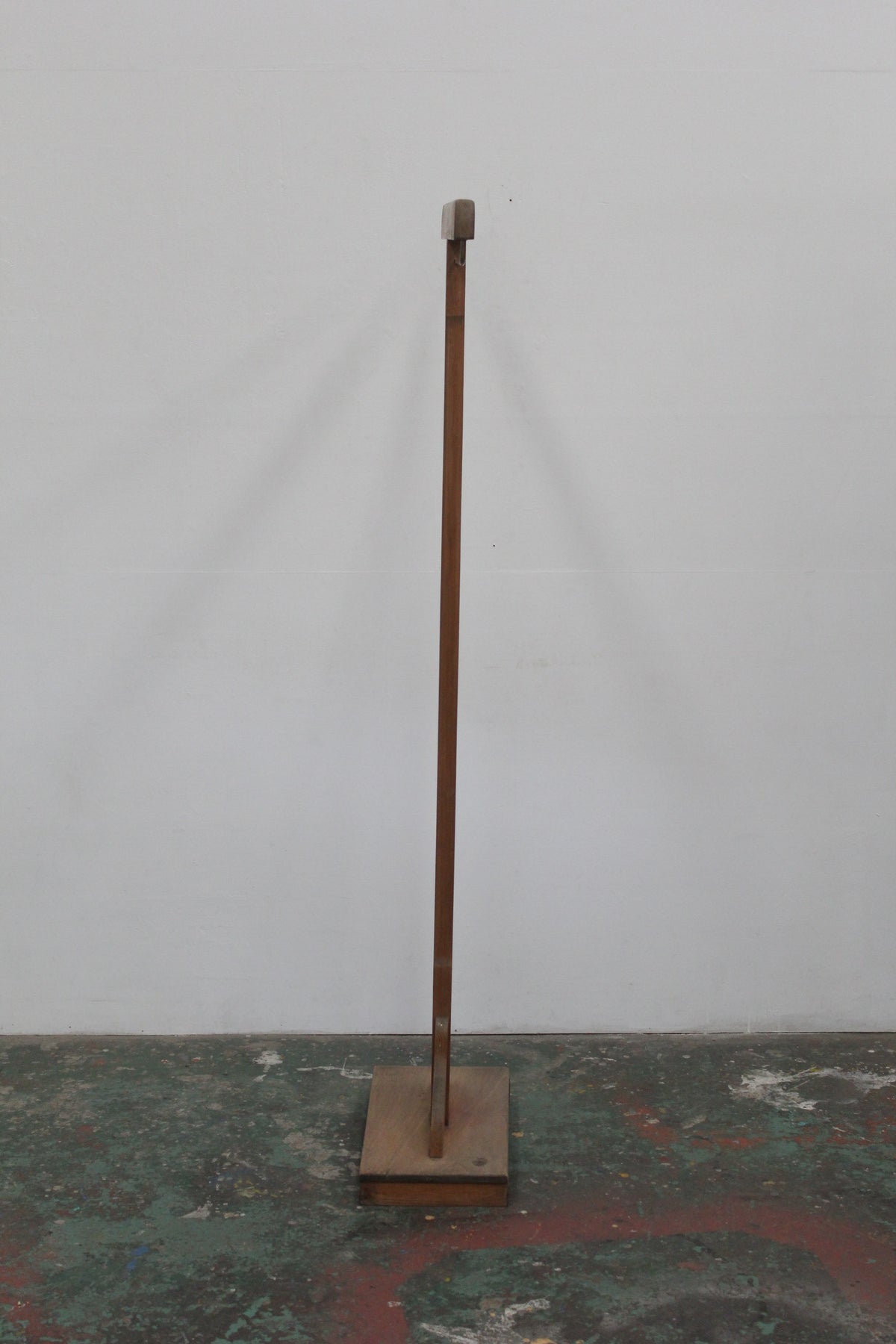 #1023 coat stand