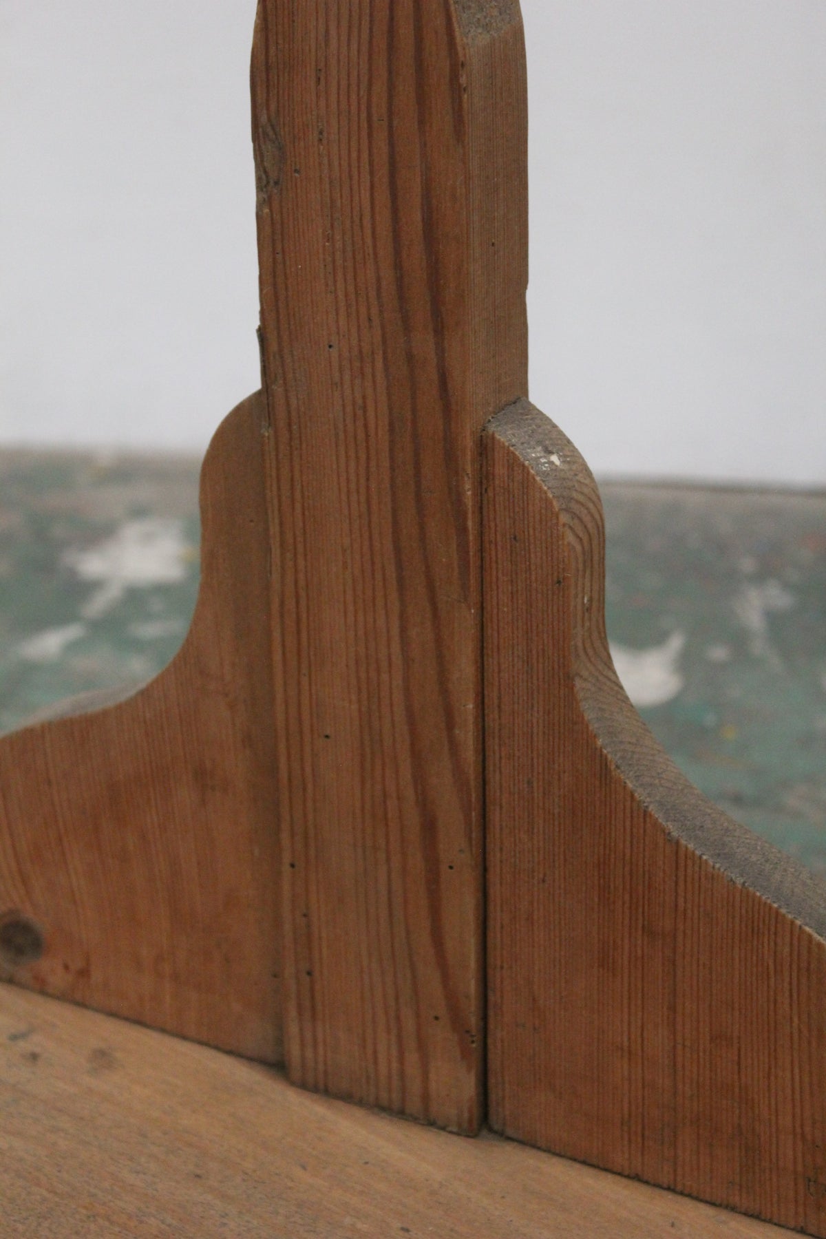 #1023 coat stand
