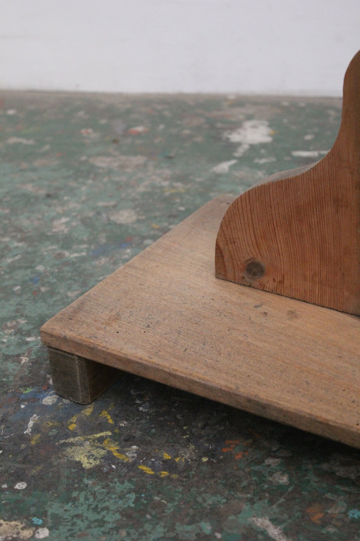 #1023 coat stand