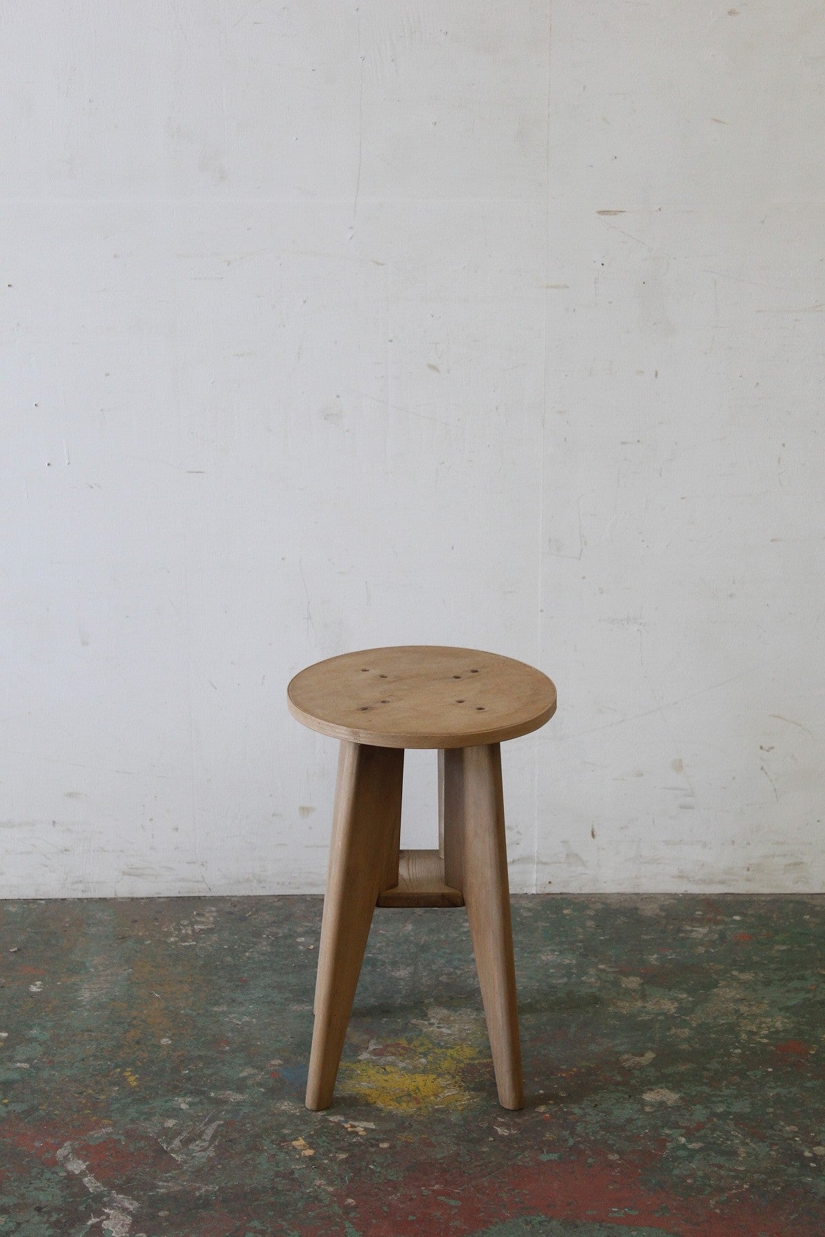 #9810 stool