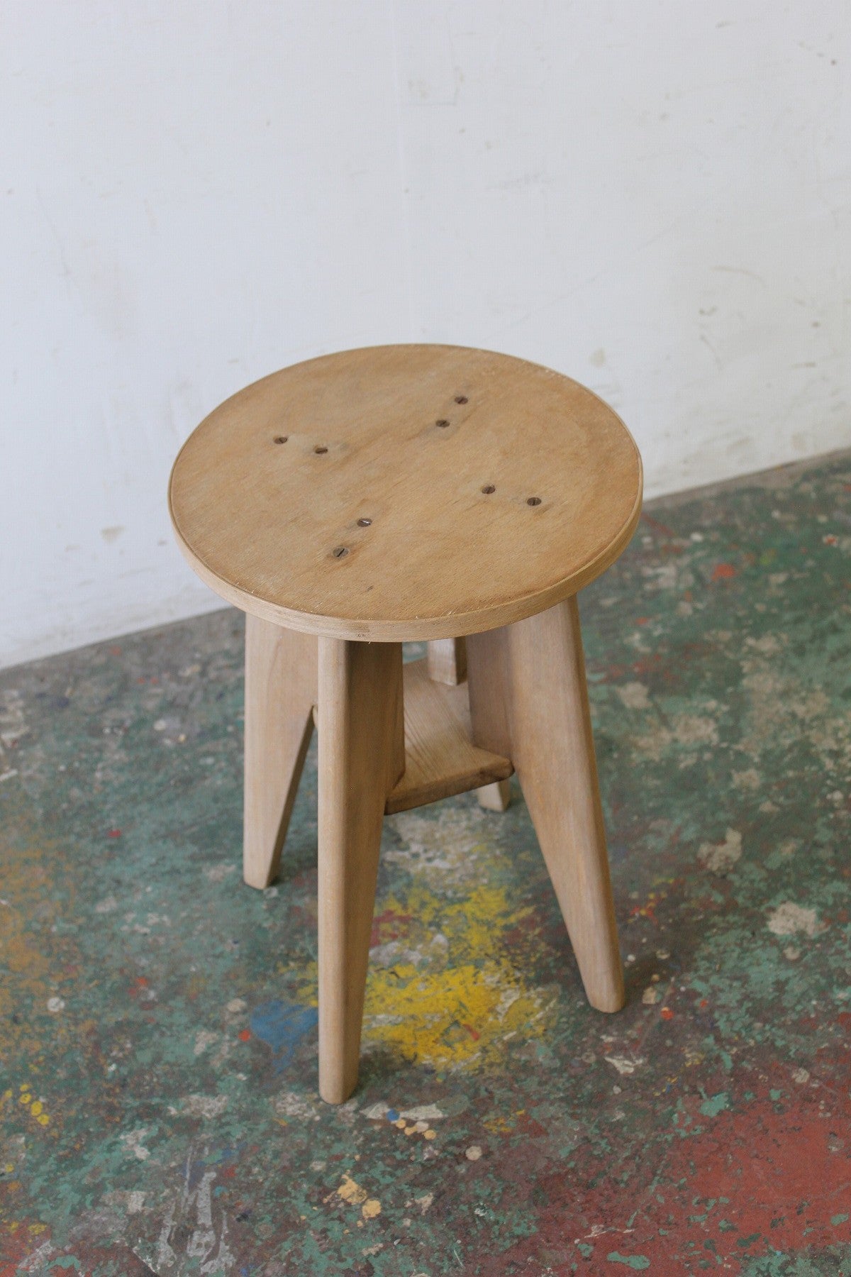 #9810 stool