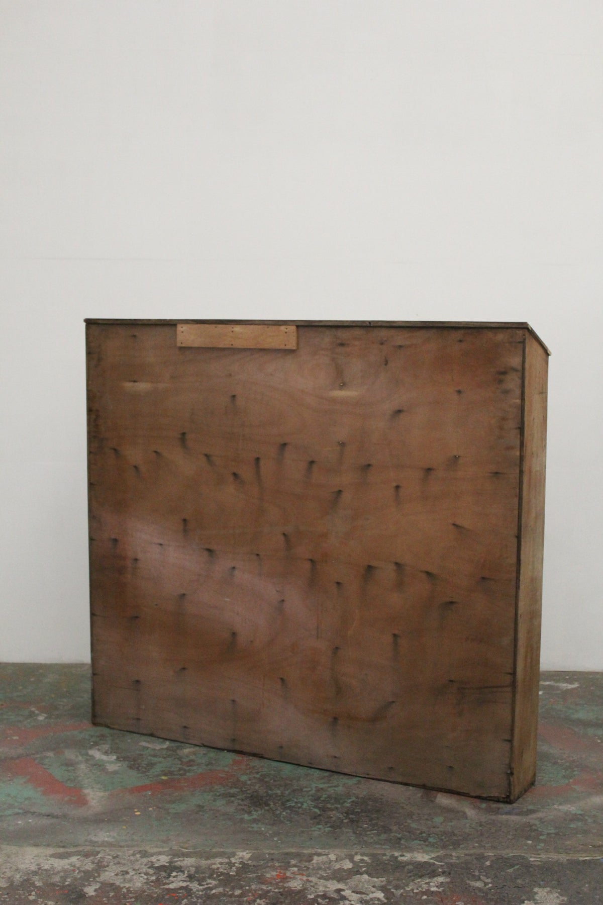 #1619 glass cabinet