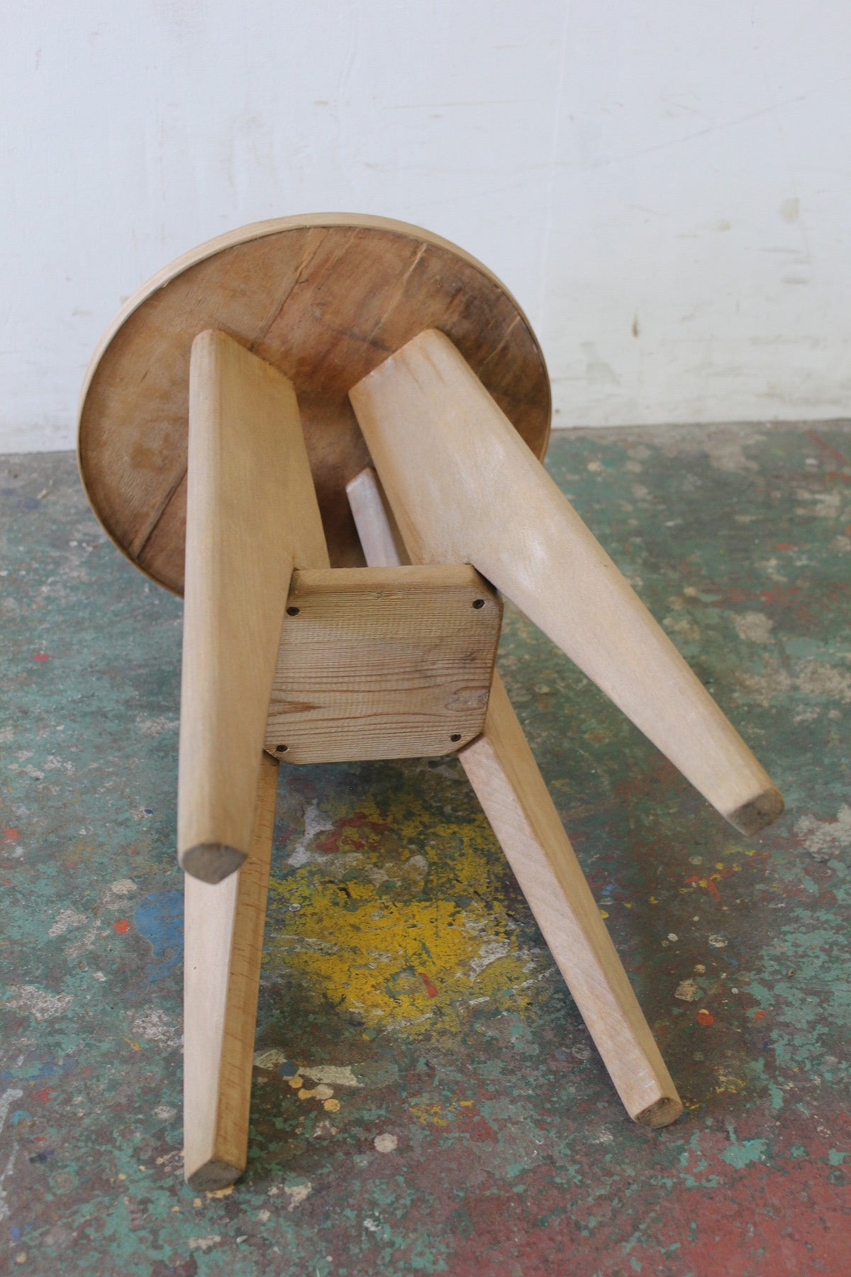 #9810 stool