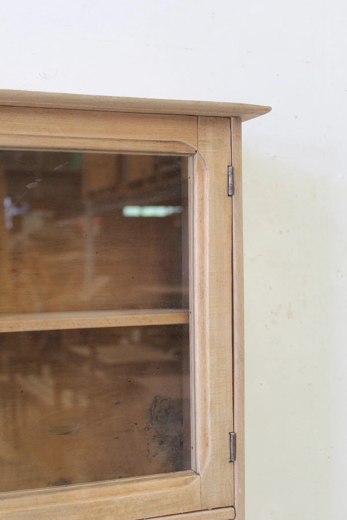 #5265 small cabinet