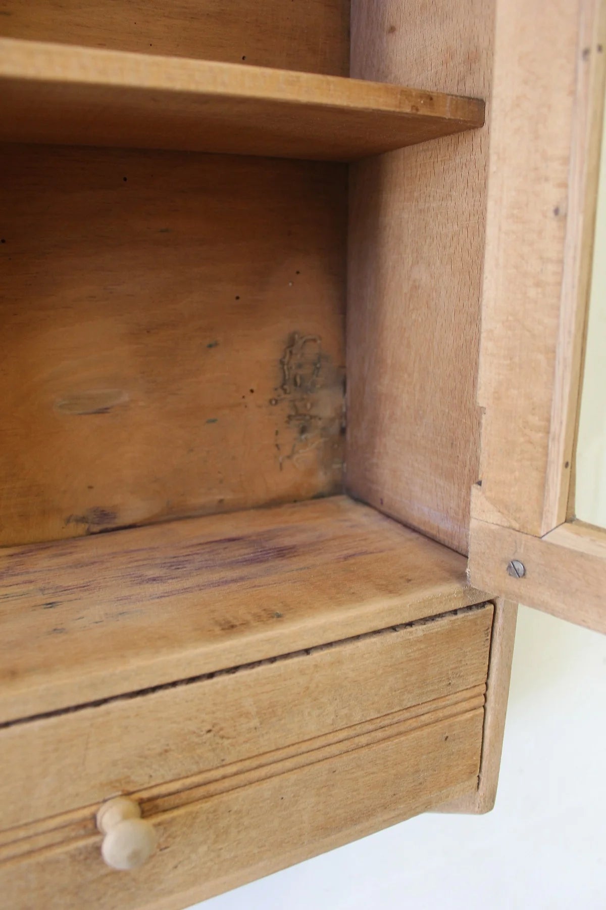 #5265 small cabinet