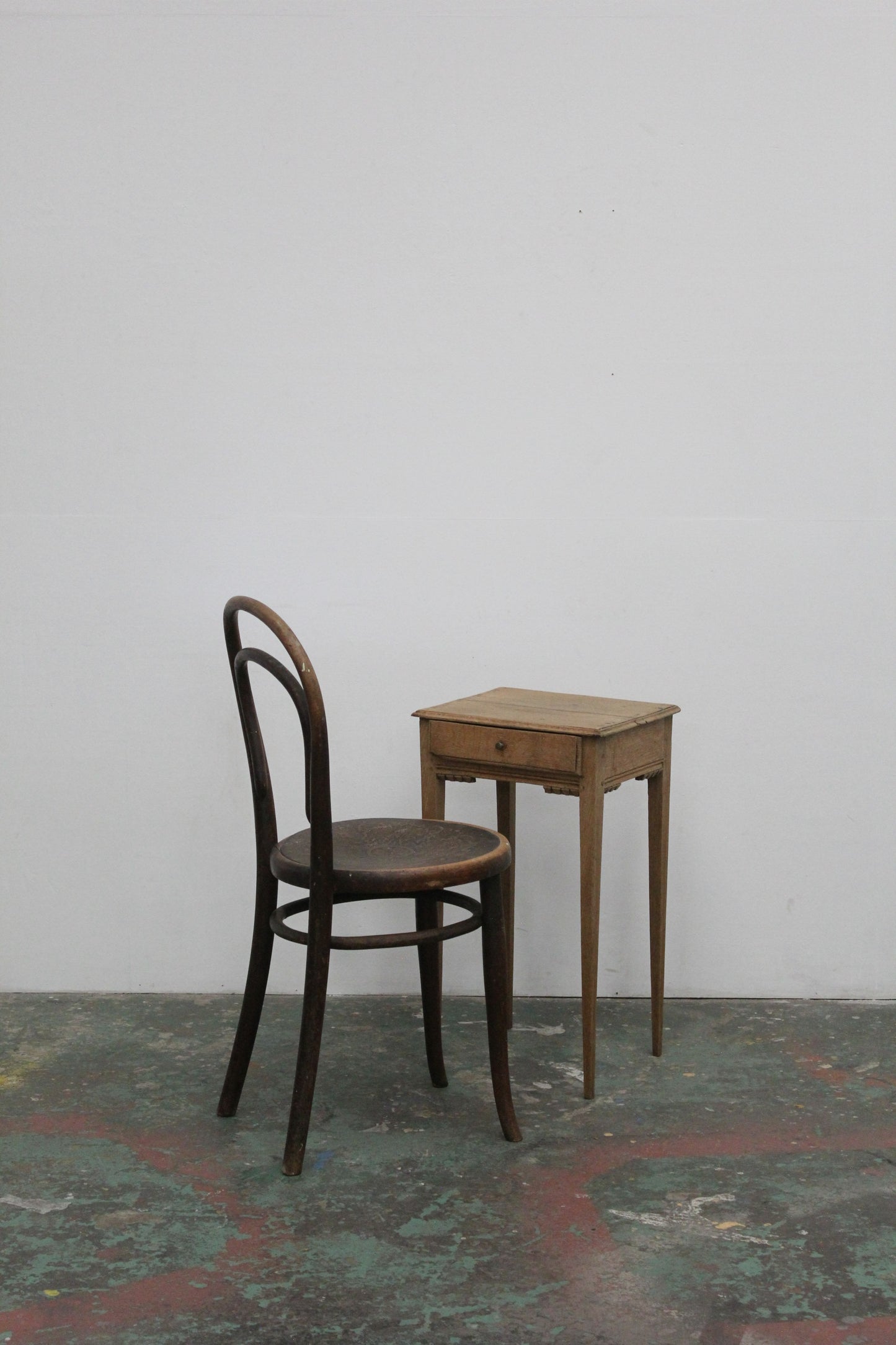 #1153 side table
