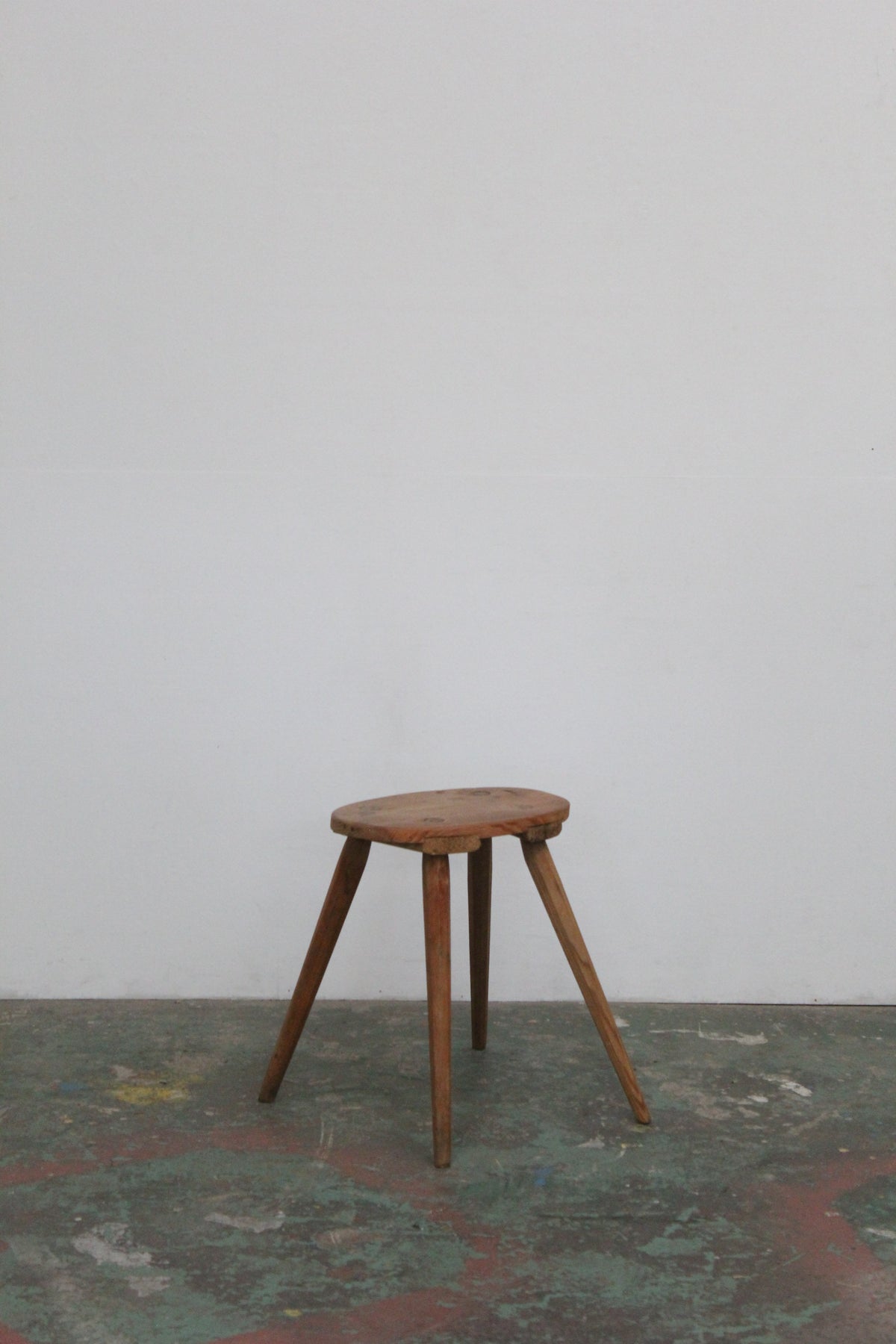 #1627 stool