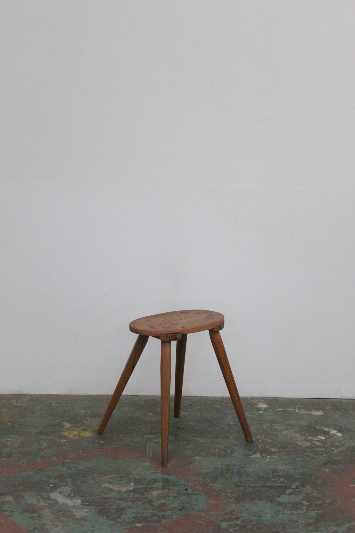 #1627 stool