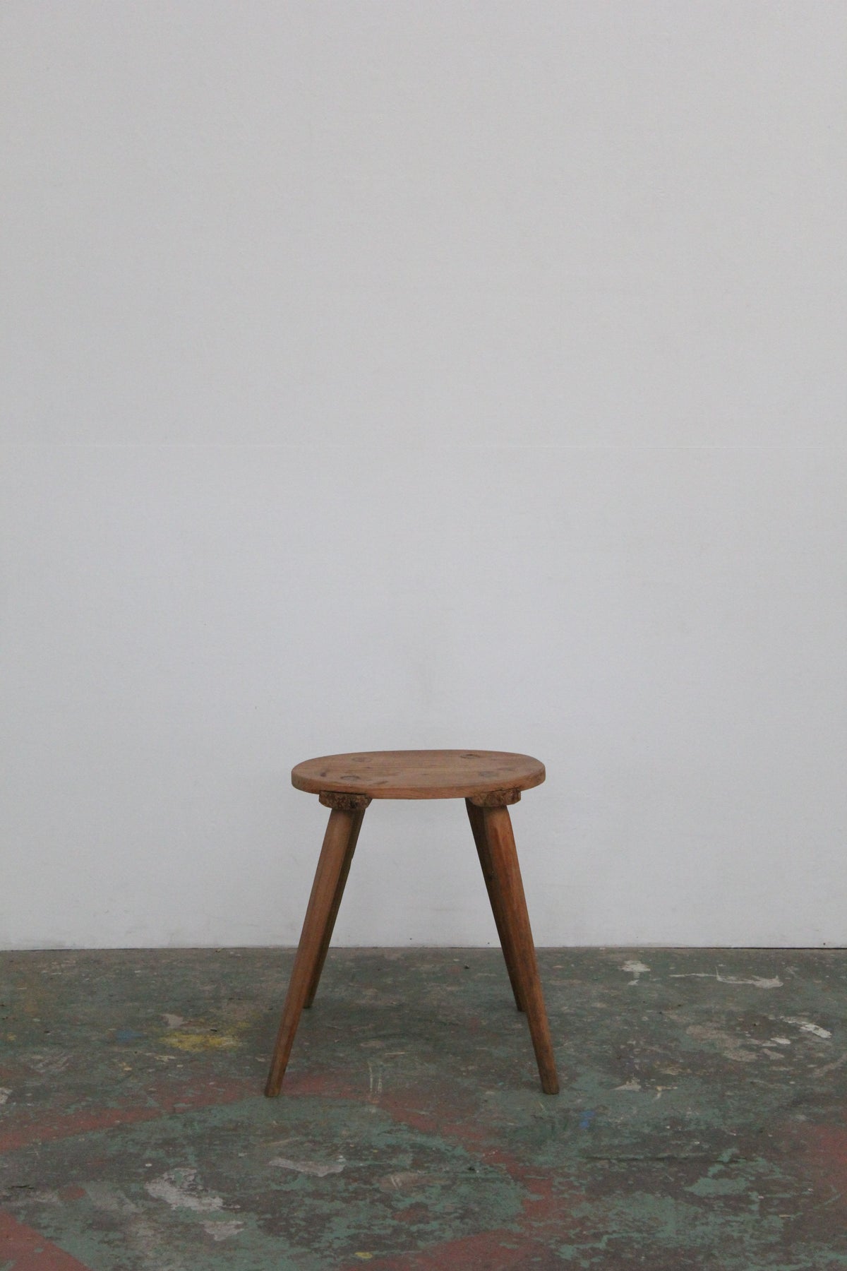 #1627 stool