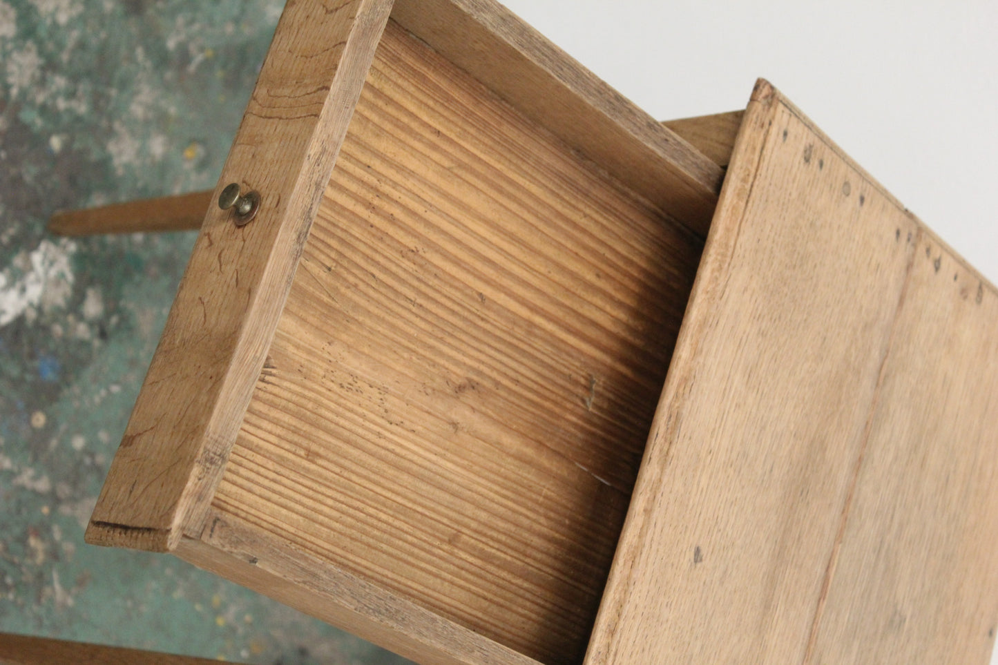 #1153 side table