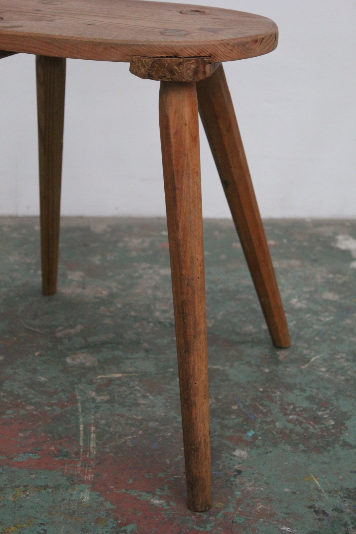 #1627 stool