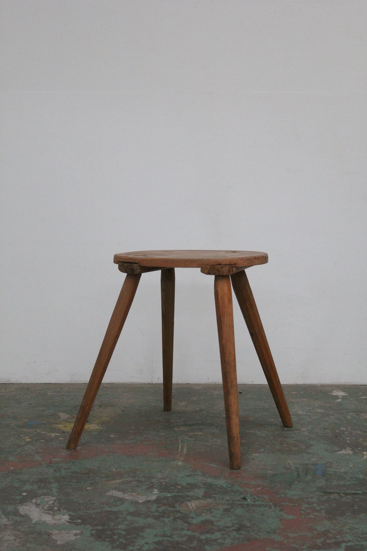 #1627 stool