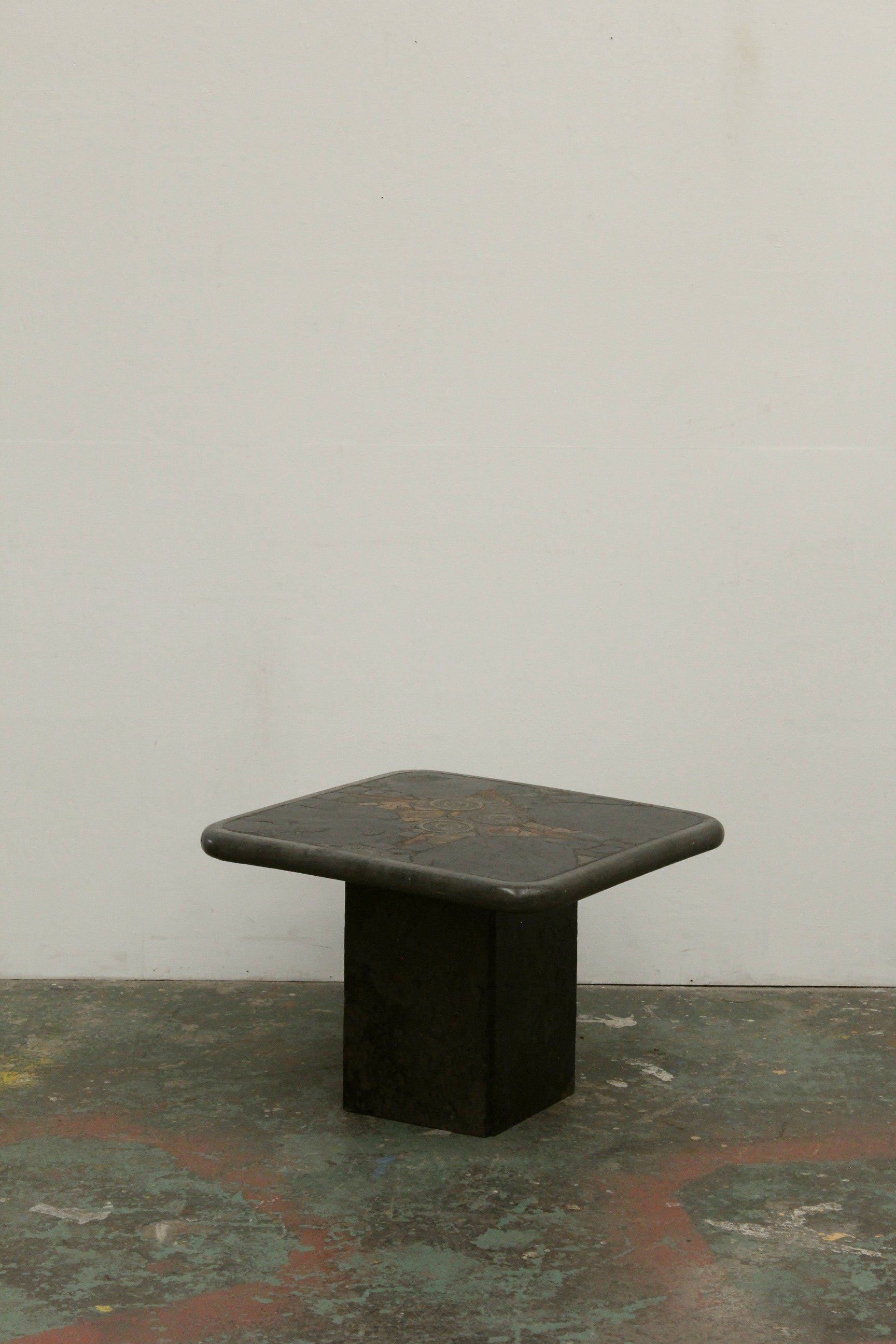 #1016 coffee table