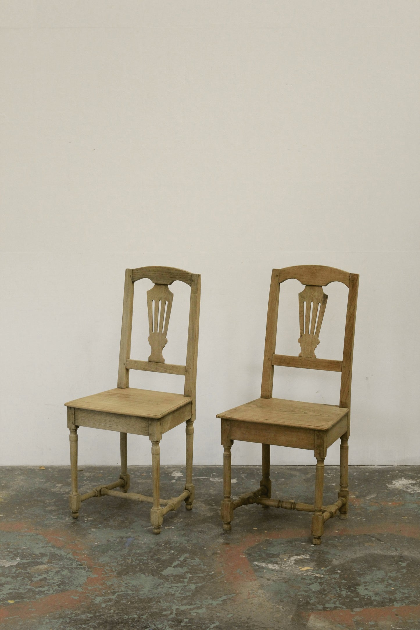 #1056 chair