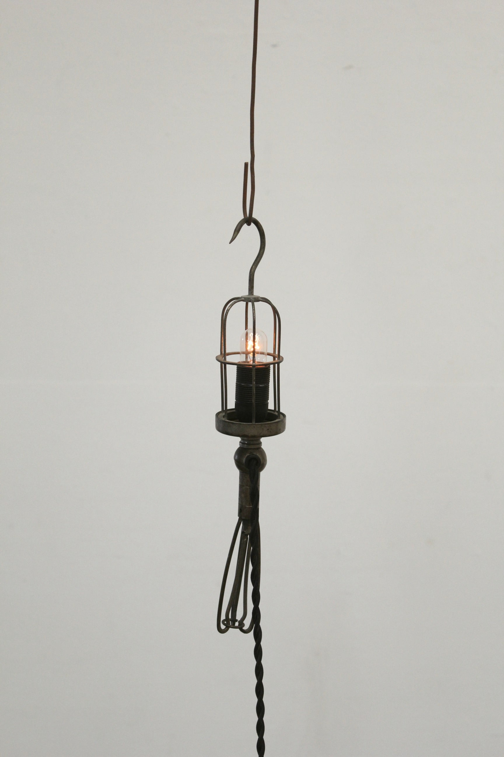 #1110 lamp