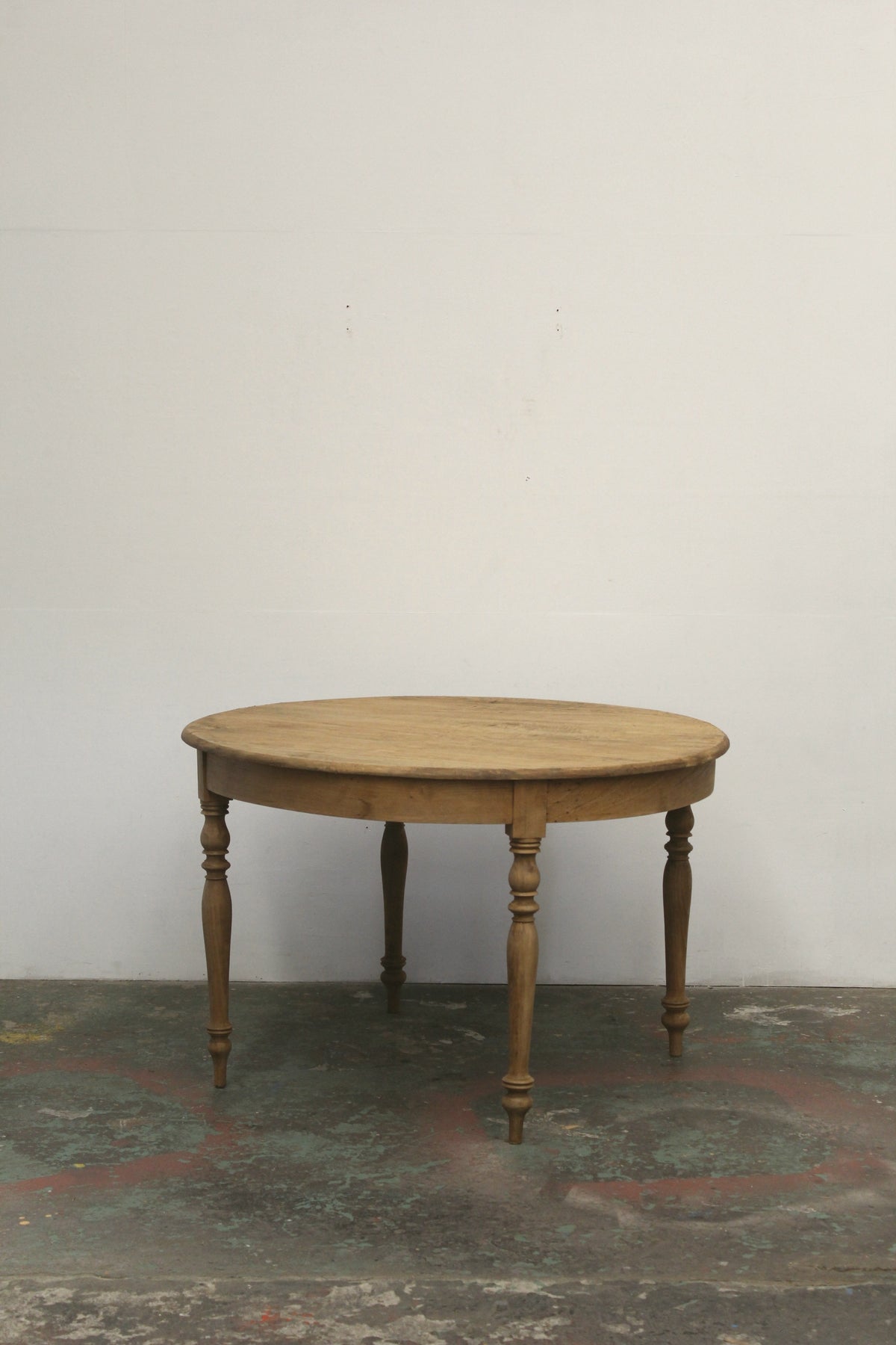 #1138 round table