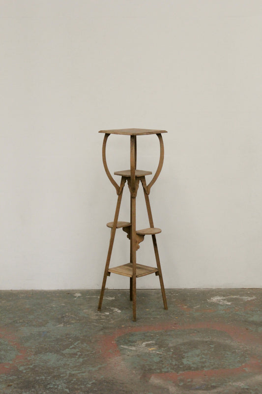 #1141 plant stand