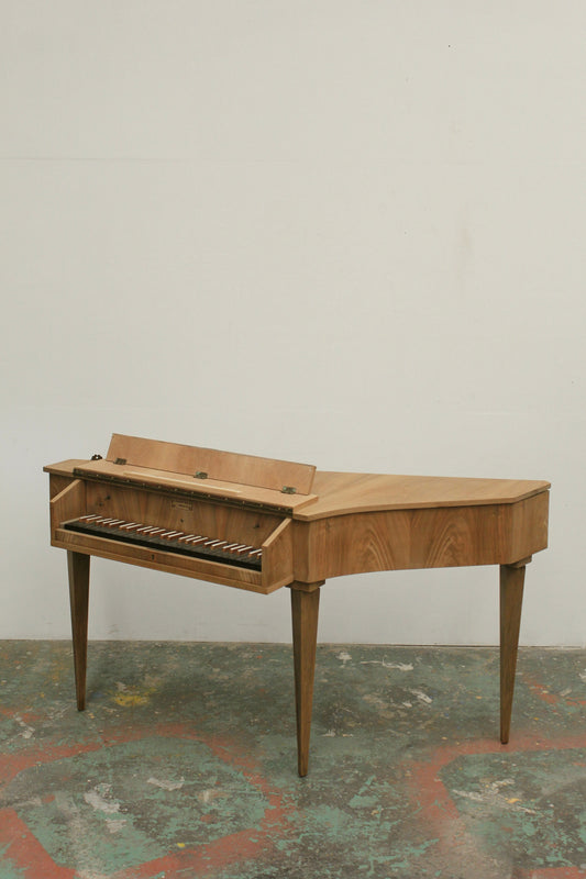 #1144 spinet