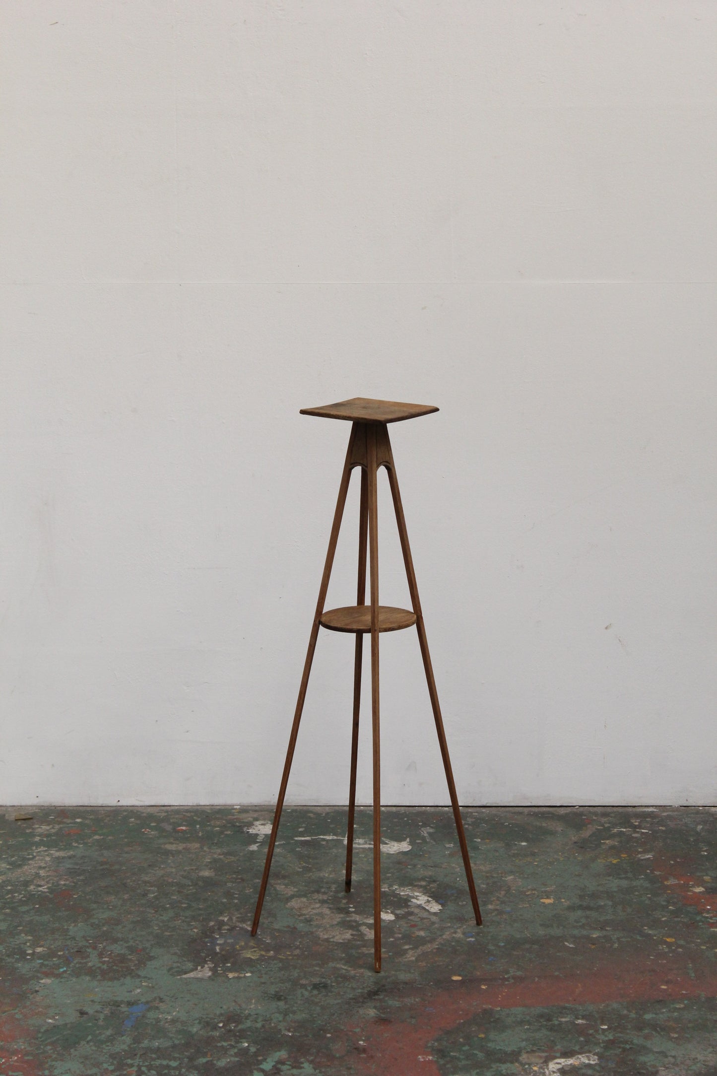 #1184 side table