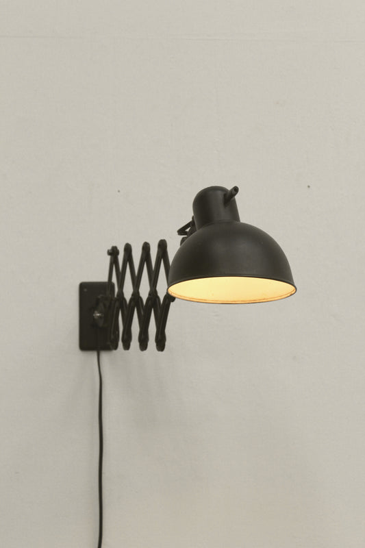 #1205 Kaiser Idell lamp