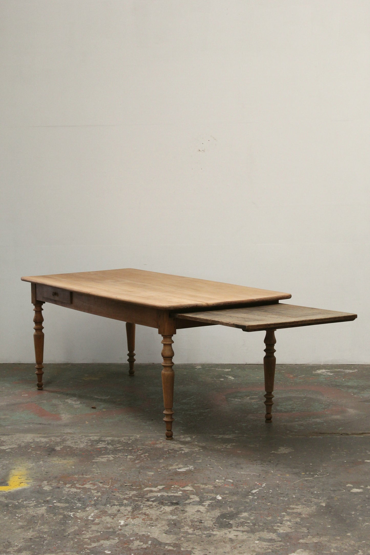 #1268 table